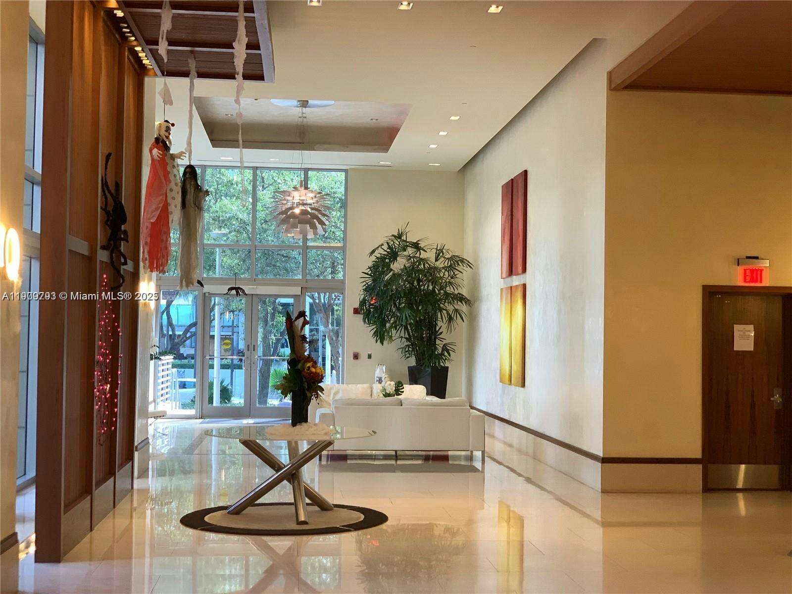 1060 Brickell at 1060 Brickell Ave, Miami, FL 33131 - For Sale photo 6