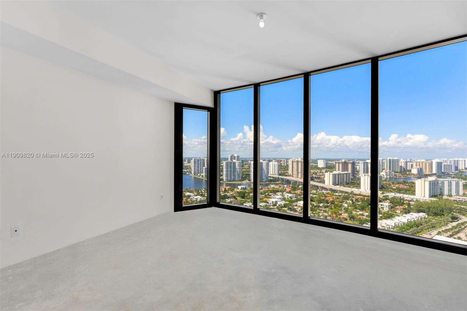 18555 COLLINS AVENUE - 18555 Collins Ave, Sunny Isles Beach, FL 33160 | Picture 35