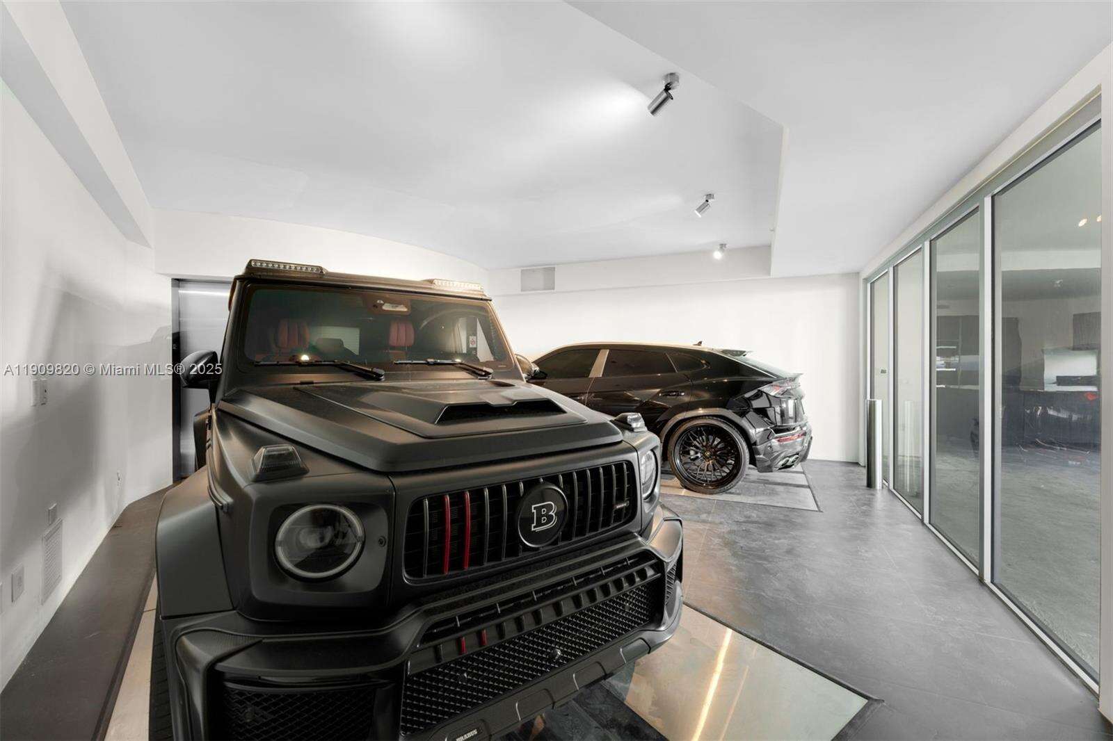 18555 COLLINS AVENUE - 18555 Collins Ave, Sunny Isles Beach, FL 33160 | Picture 45