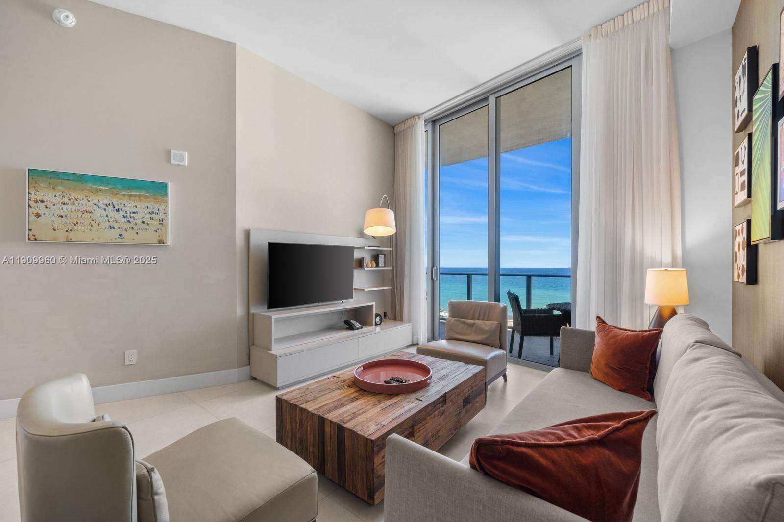 Hyde Resort at 4111 Ocean Dr, Hollywood, FL 33019 - For Sale photo 2