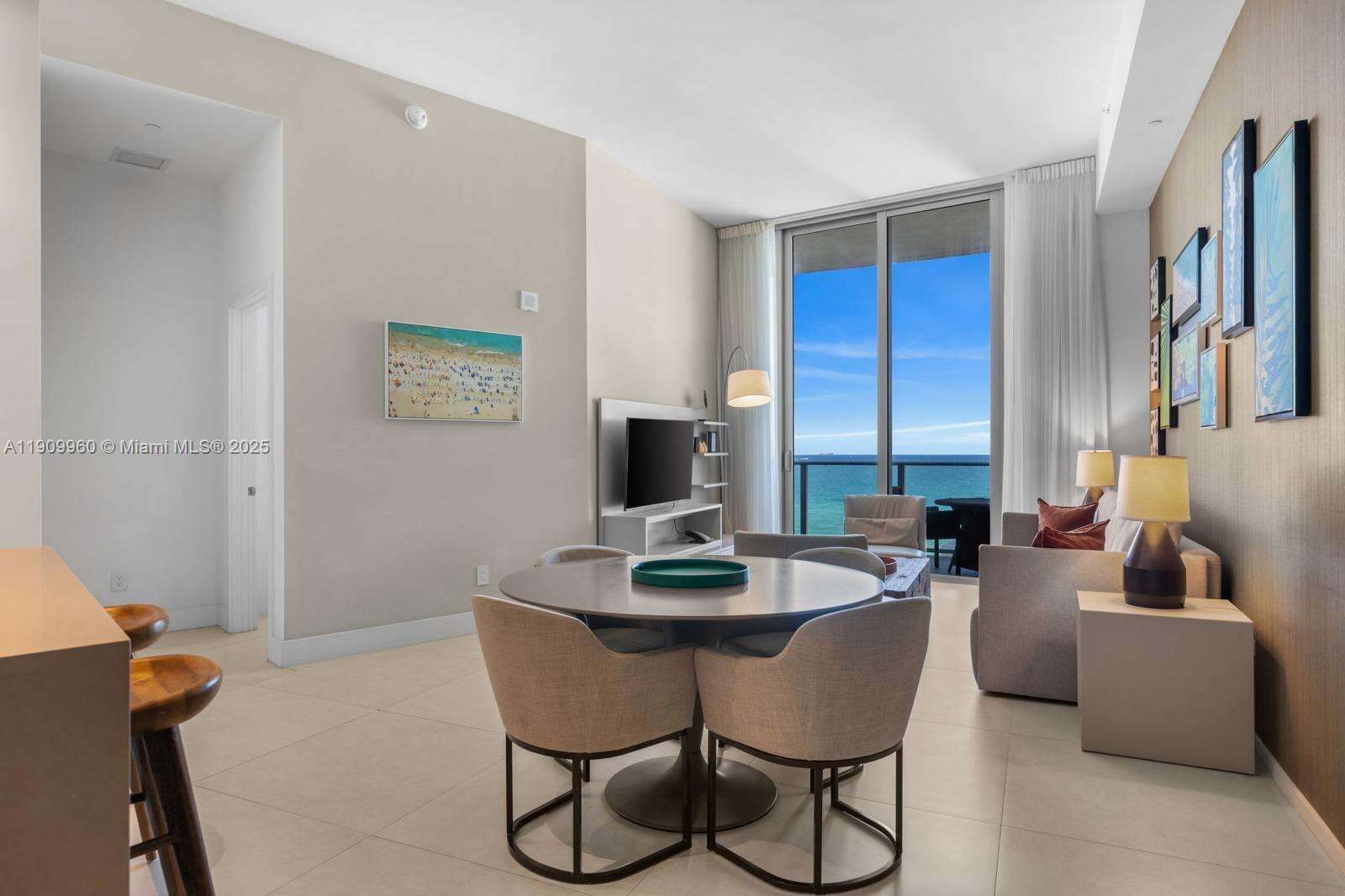 Hyde Resort at 4111 Ocean Dr, Hollywood, FL 33019 - For Sale photo 3