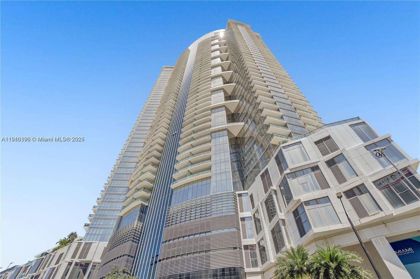 Paramount Miami Worldcenter at 851 1 Ave, Miami, FL 33132 - For Sale photo 26