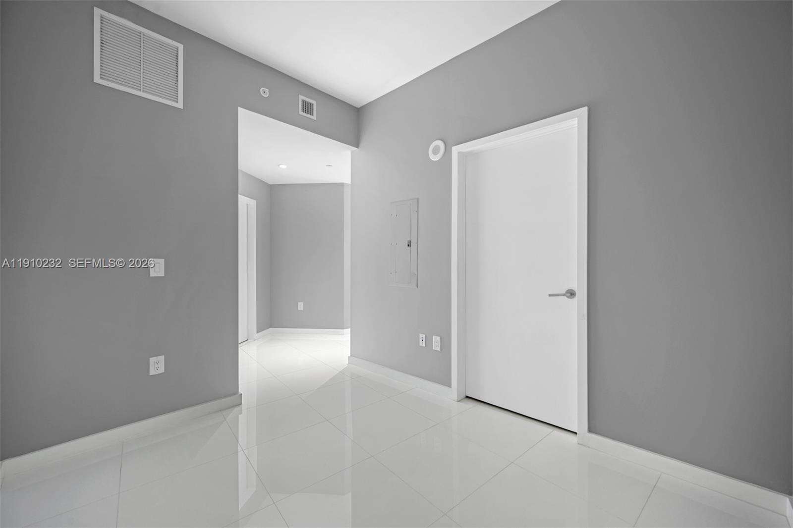 Paramount Miami Worldcenter at 851 1 Ave, Miami, FL 33132 - For Sale photo 15