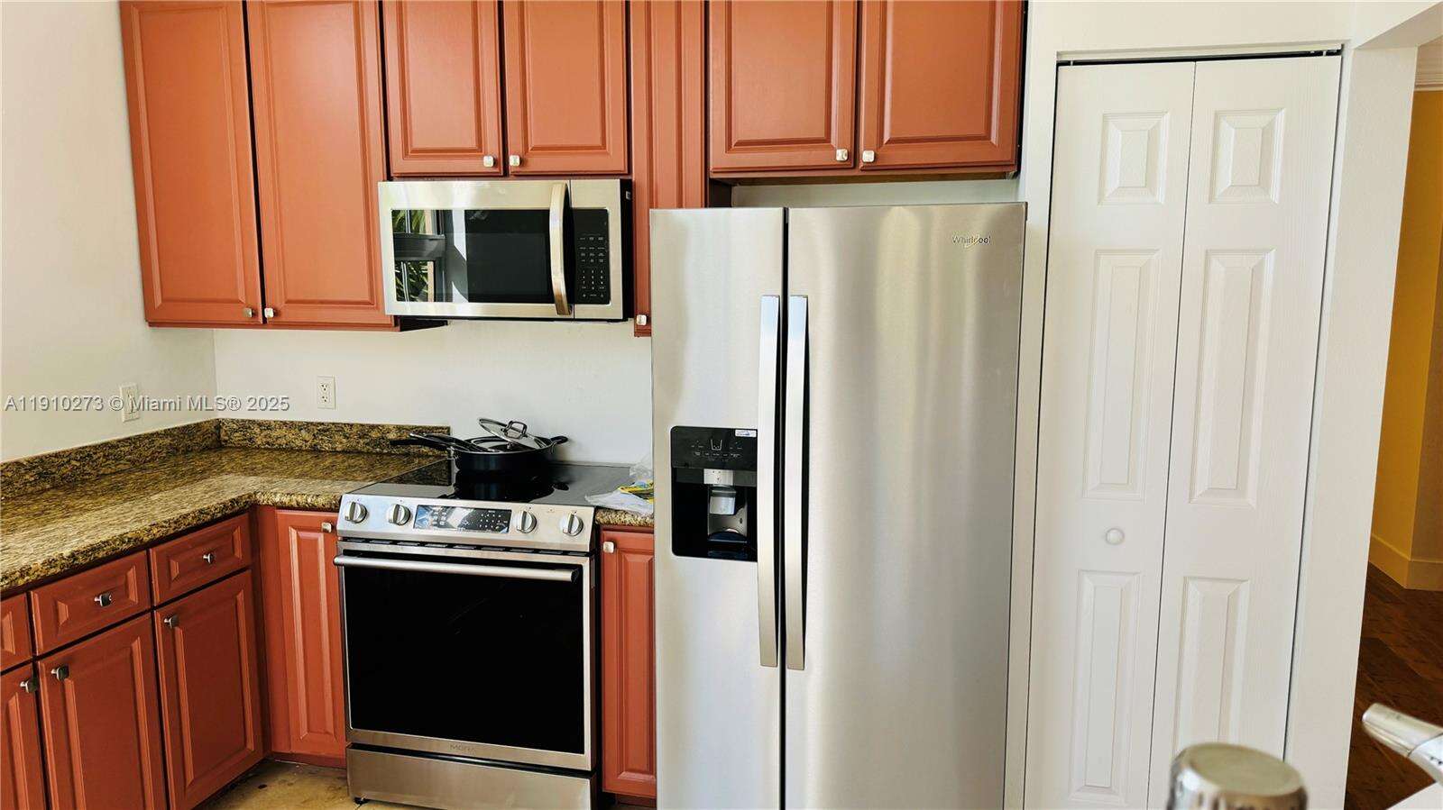 Alaqua at 3001 185 St, Aventura, FL 33180 - For Sale photo 8