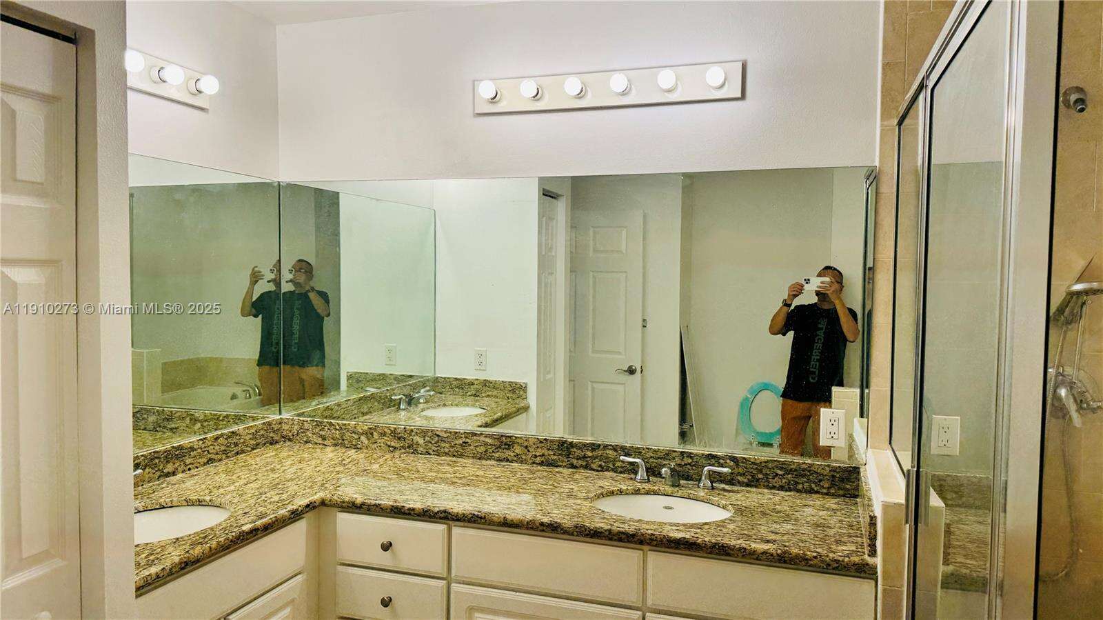Alaqua at 3001 185 St, Aventura, FL 33180 - For Sale photo 9