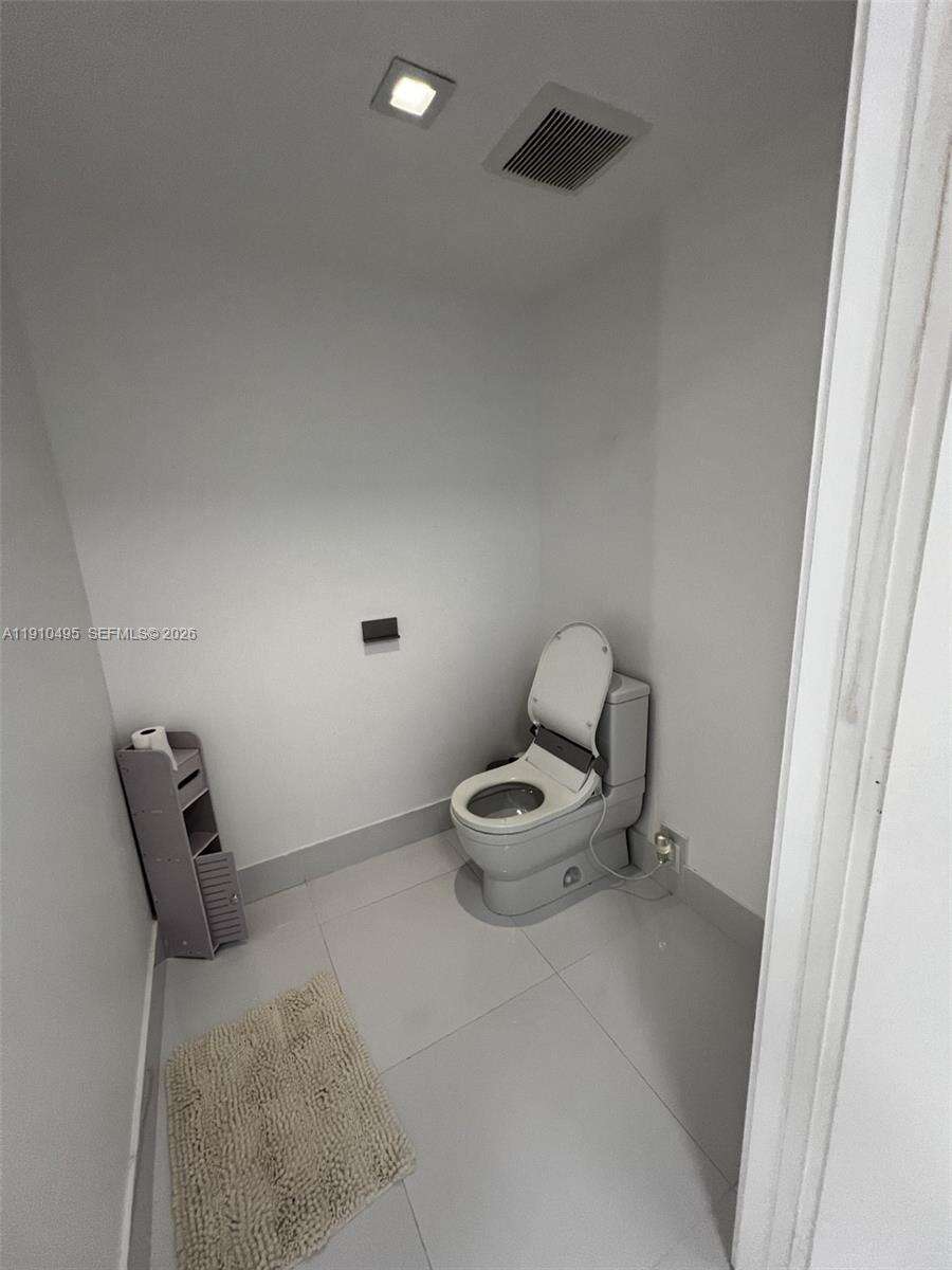 PARQUE TOWERS - 330 Sunny Isles Blvd, Sunny Isles Beach, FL 33160 | Picture 16