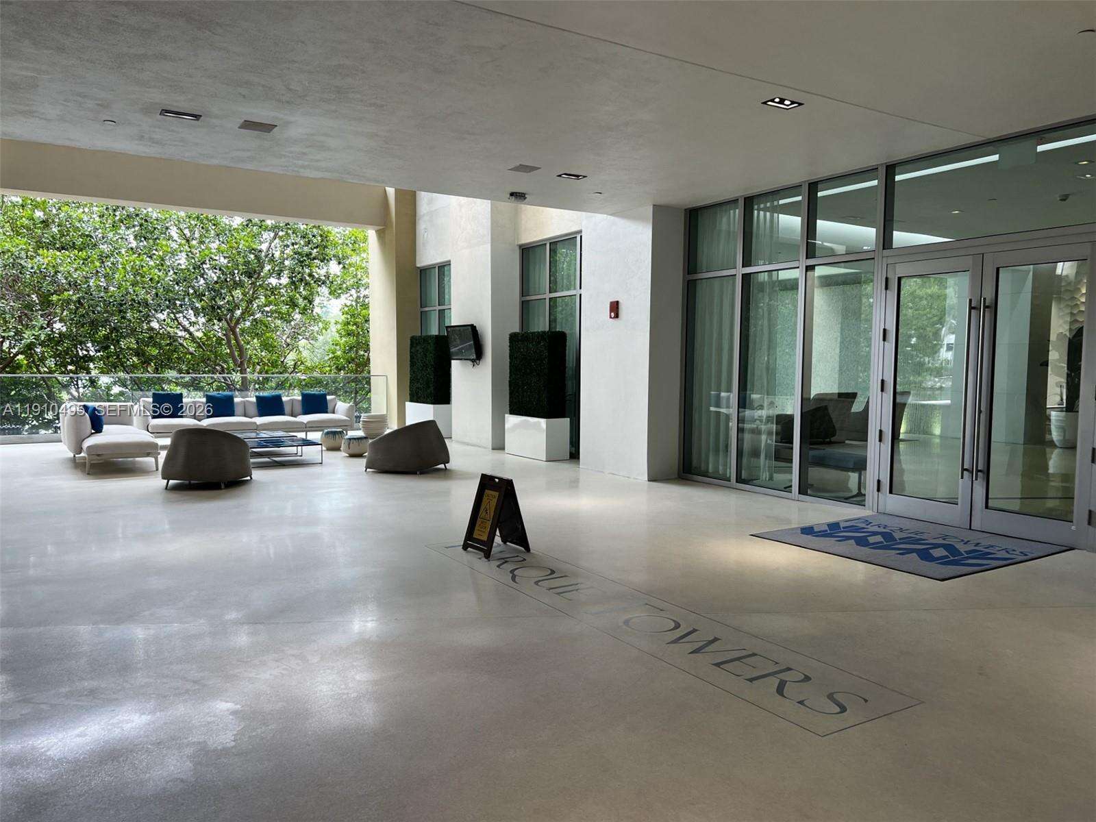 PARQUE TOWERS - 330 Sunny Isles Blvd, Sunny Isles Beach, FL 33160 | Picture 35