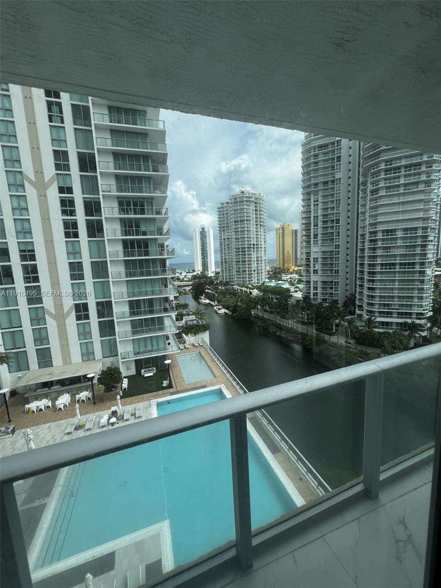 PARQUE TOWERS - 330 Sunny Isles Blvd, Sunny Isles Beach, FL 33160 | Picture 7