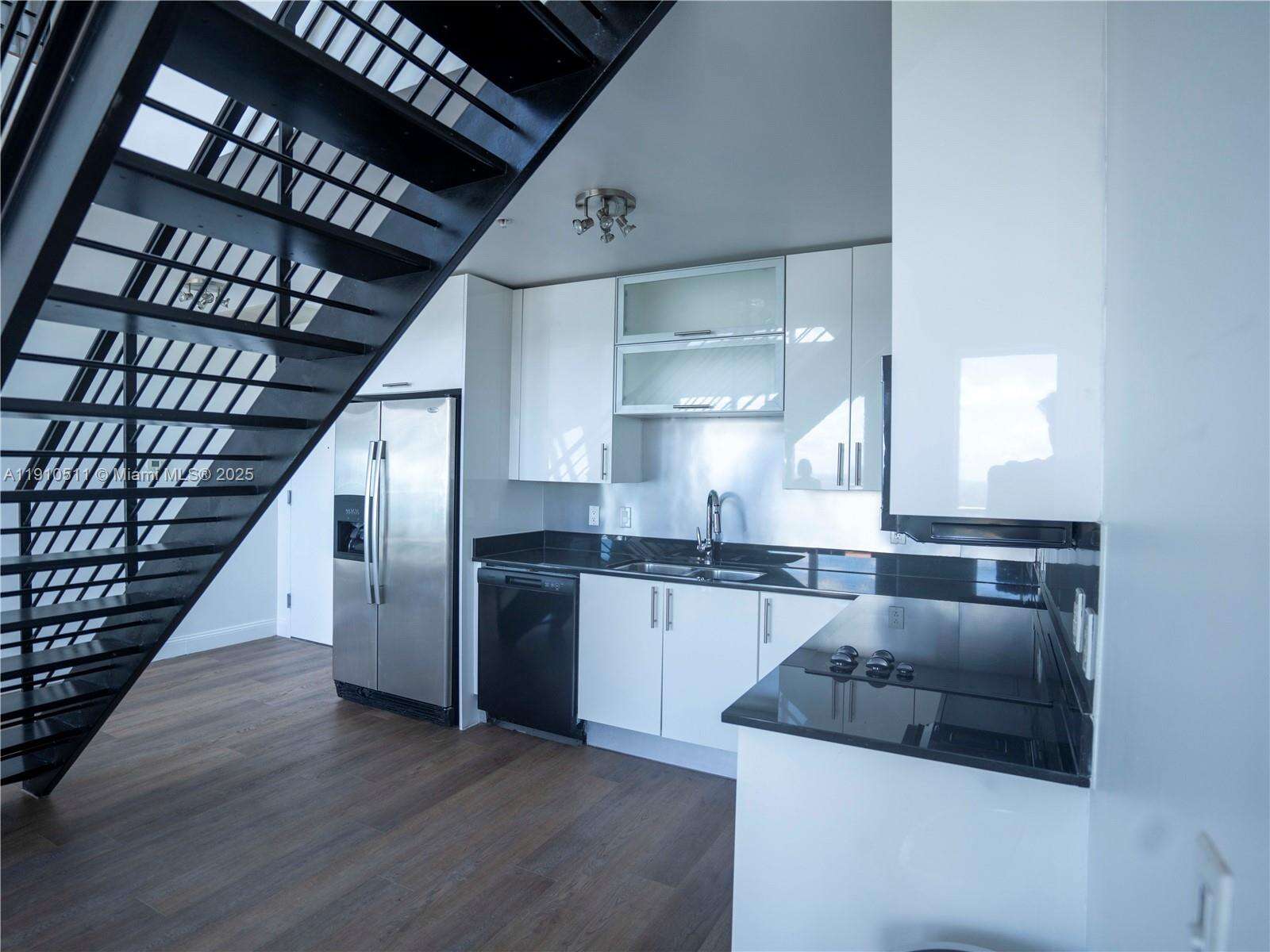 Infinity At Brickell at 60 13th St, Miami, FL 33130 - For Sale photo 2