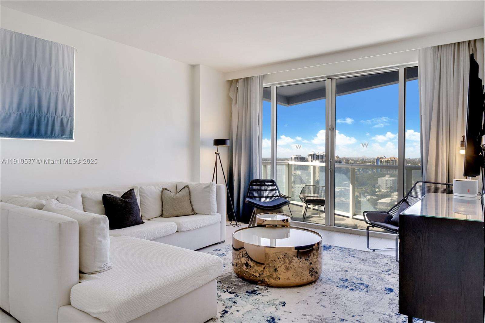 FORT LAUDERDALE RESIDENCES - 3101 Bayshore Dr, Fort Lauderdale, FL 33304 | Picture 12