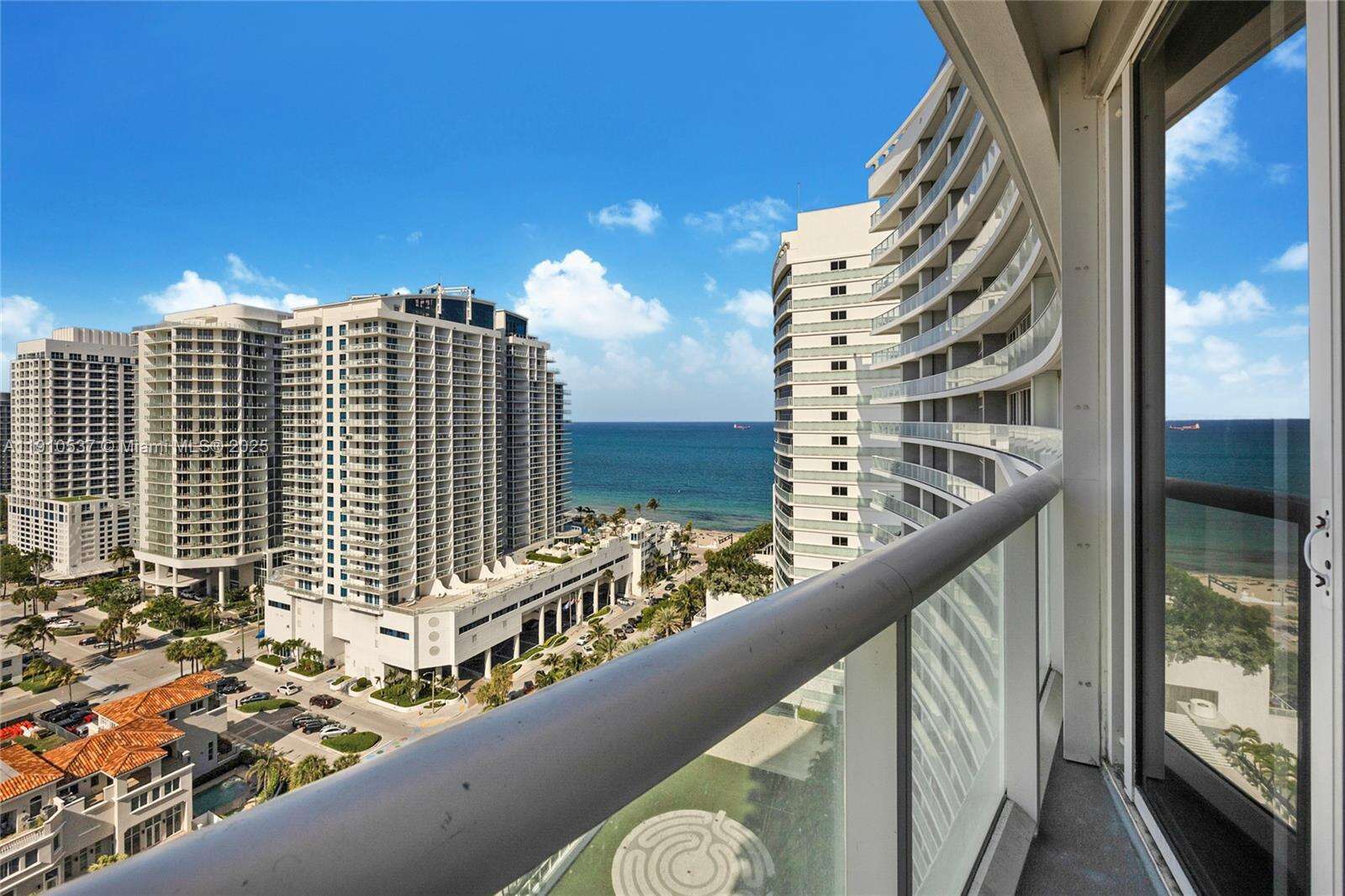 FORT LAUDERDALE RESIDENCES - 3101 Bayshore Dr, Fort Lauderdale, FL 33304 | Picture 23