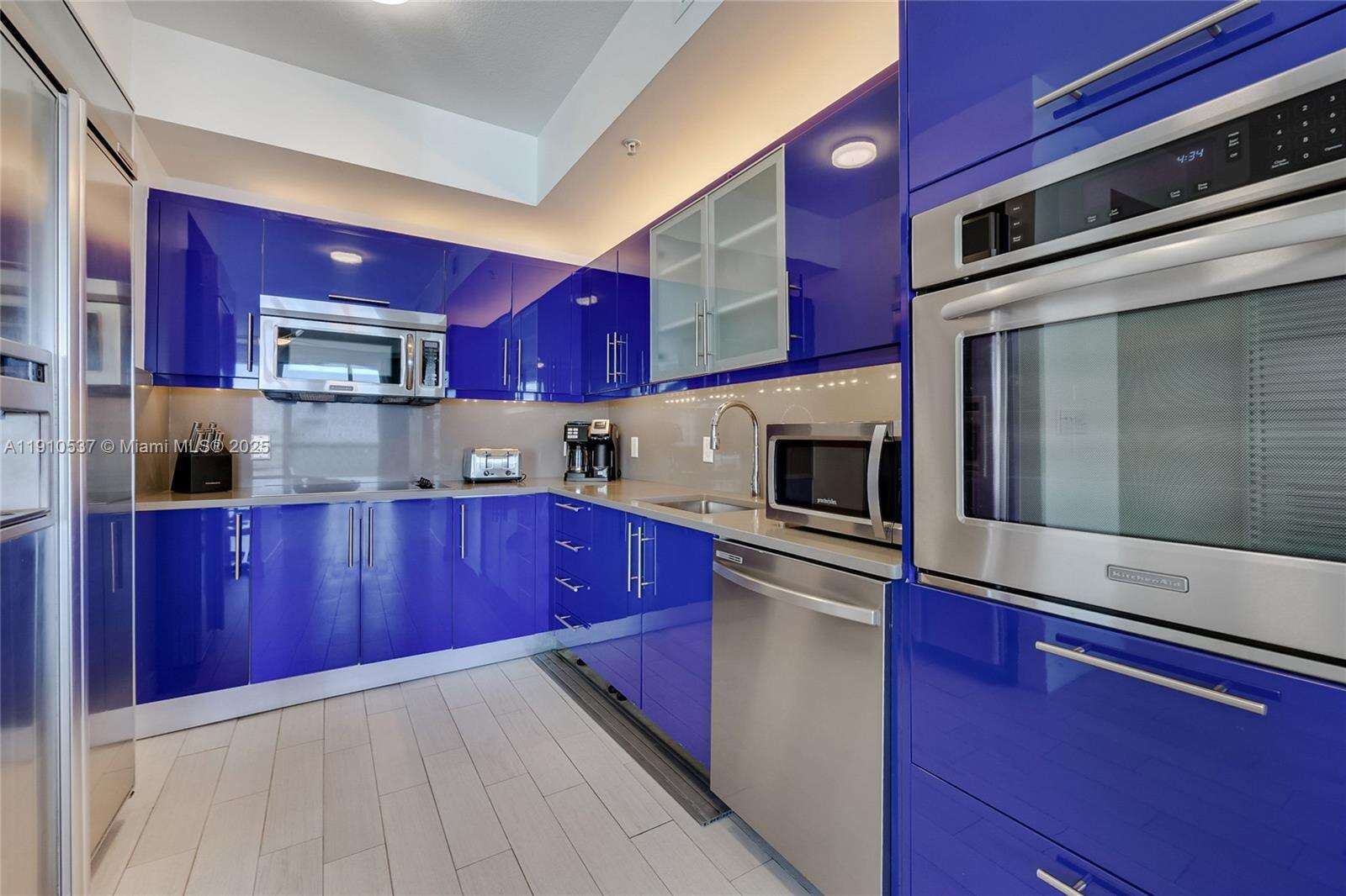 FORT LAUDERDALE RESIDENCES - 3101 Bayshore Dr, Fort Lauderdale, FL 33304 | Picture 4