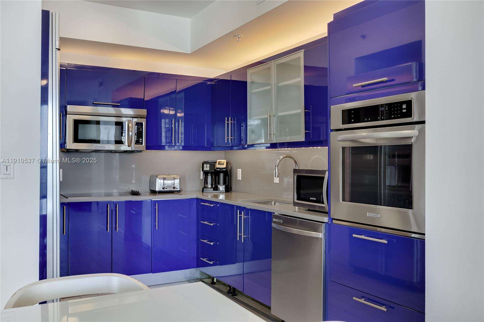 FORT LAUDERDALE RESIDENCES - 3101 Bayshore Dr, Fort Lauderdale, FL 33304 | Picture 6