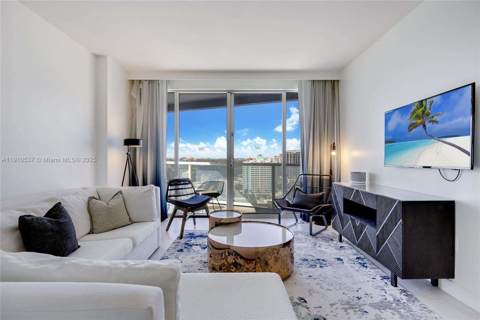 FORT LAUDERDALE RESIDENCES - 3101 Bayshore Dr, Fort Lauderdale, FL 33304 | Picture 10