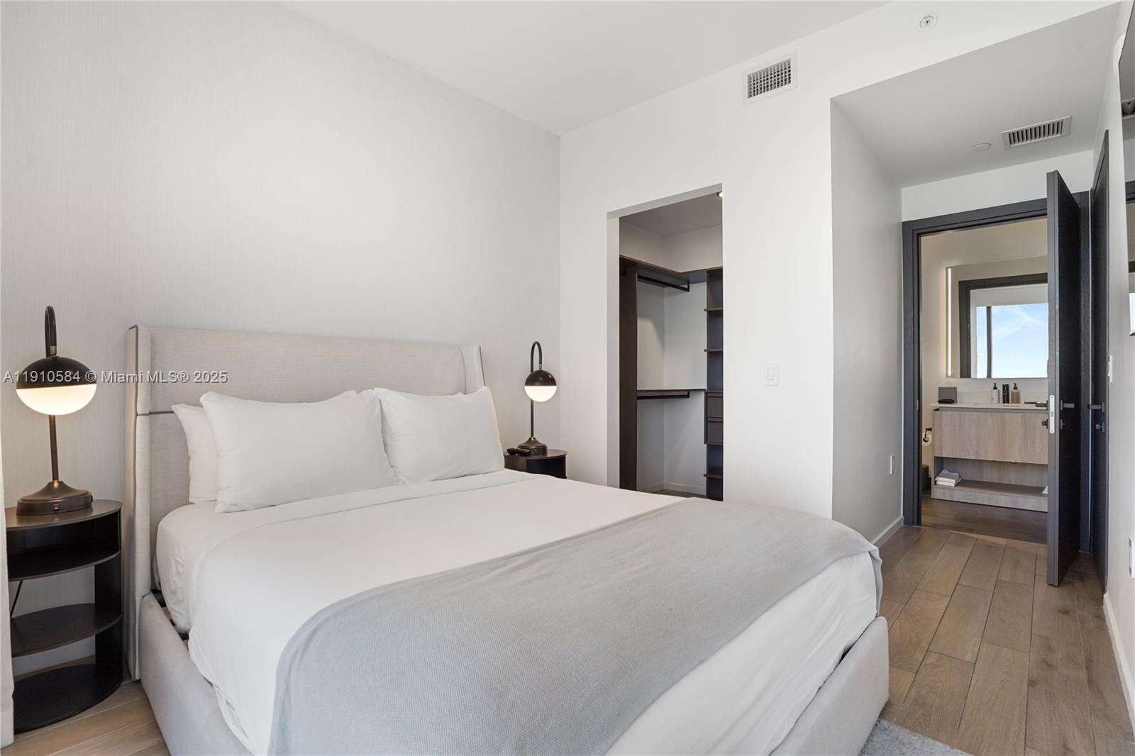 398 NE 5TH STREET - 398 5th St, Miami, FL 33132 | Picture 13