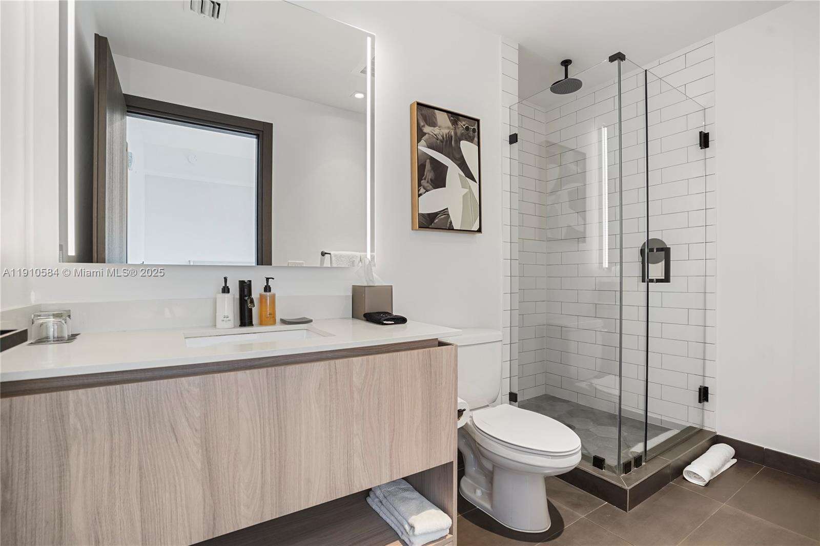 398 NE 5TH STREET - 398 5th St, Miami, FL 33132 | Picture 20