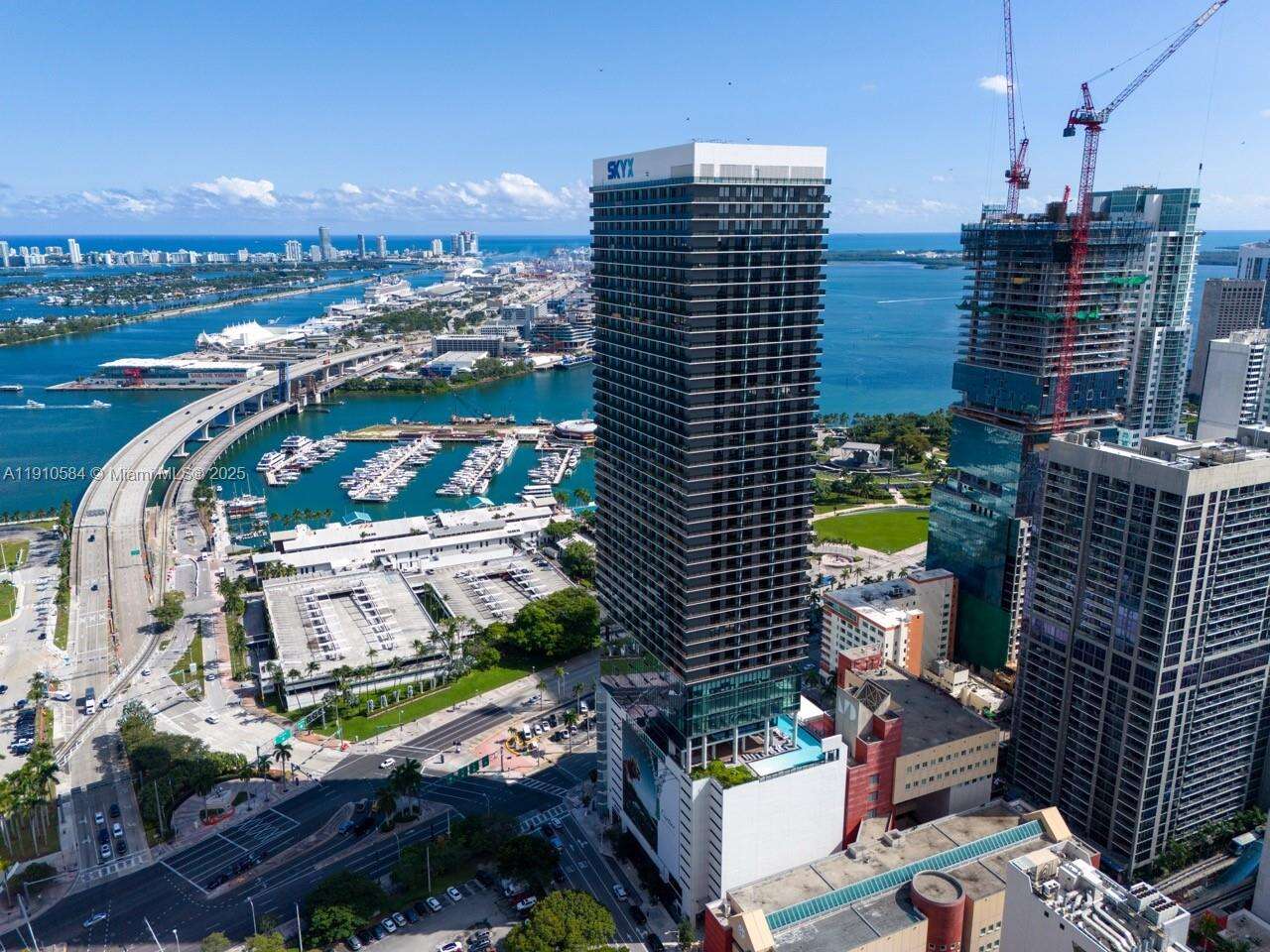 398 NE 5TH STREET - 398 5th St, Miami, FL 33132 | Picture 29