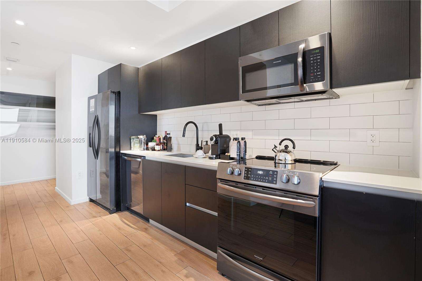 398 NE 5TH STREET - 398 5th St, Miami, FL 33132 | Picture 4