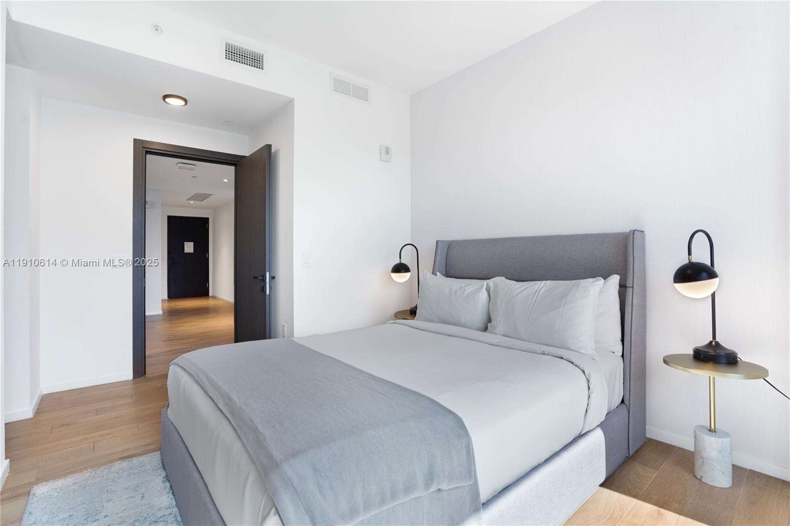 398 NE 5TH STREET - 398 5th St, Miami, FL 33132 | Picture 21