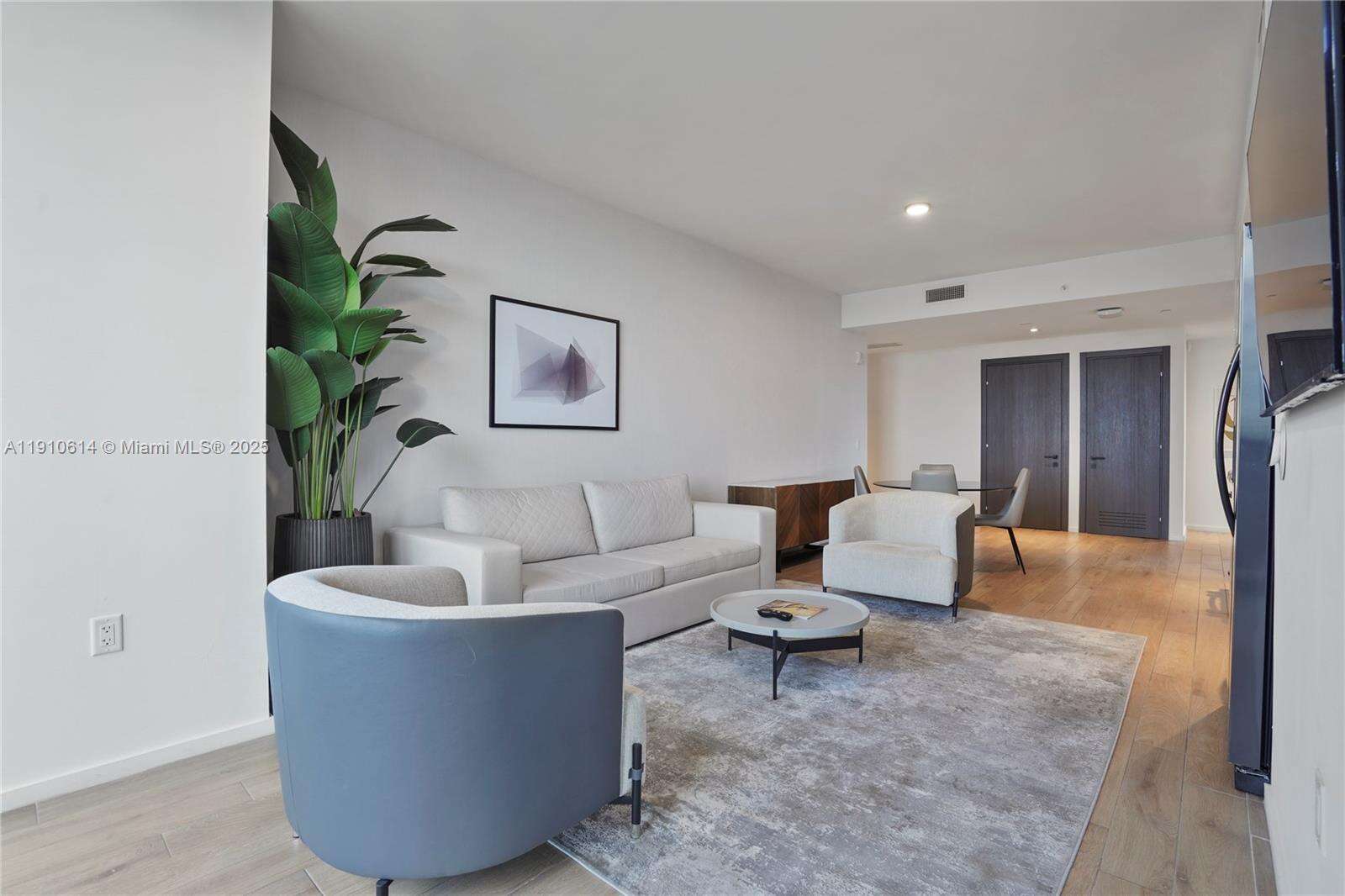 398 NE 5TH STREET - 398 5th St, Miami, FL 33132 | Picture 6