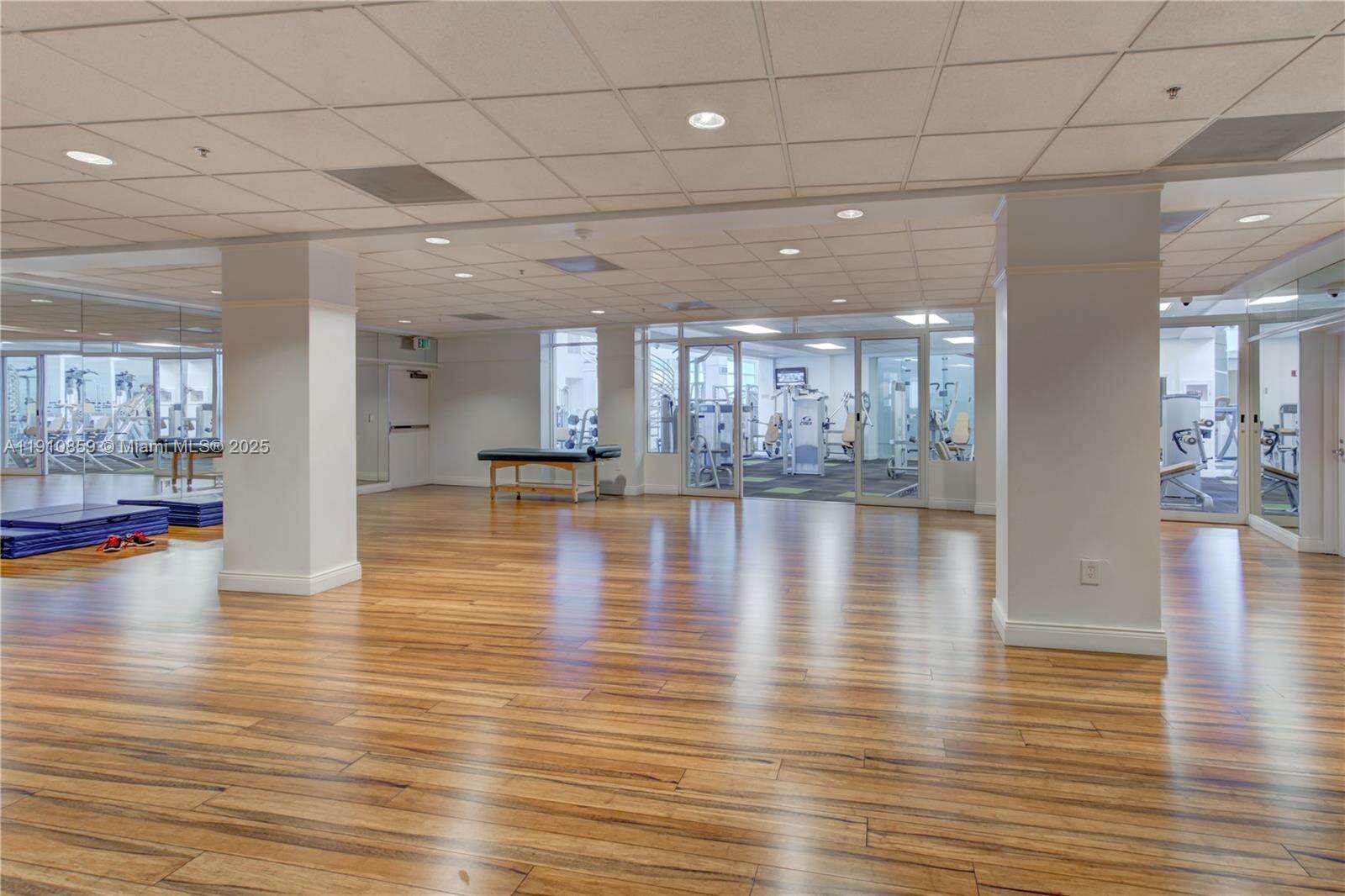 TWO TEQUESTA POINT - 808 Brickell Key Dr, Miami, FL 33131 | Picture 26