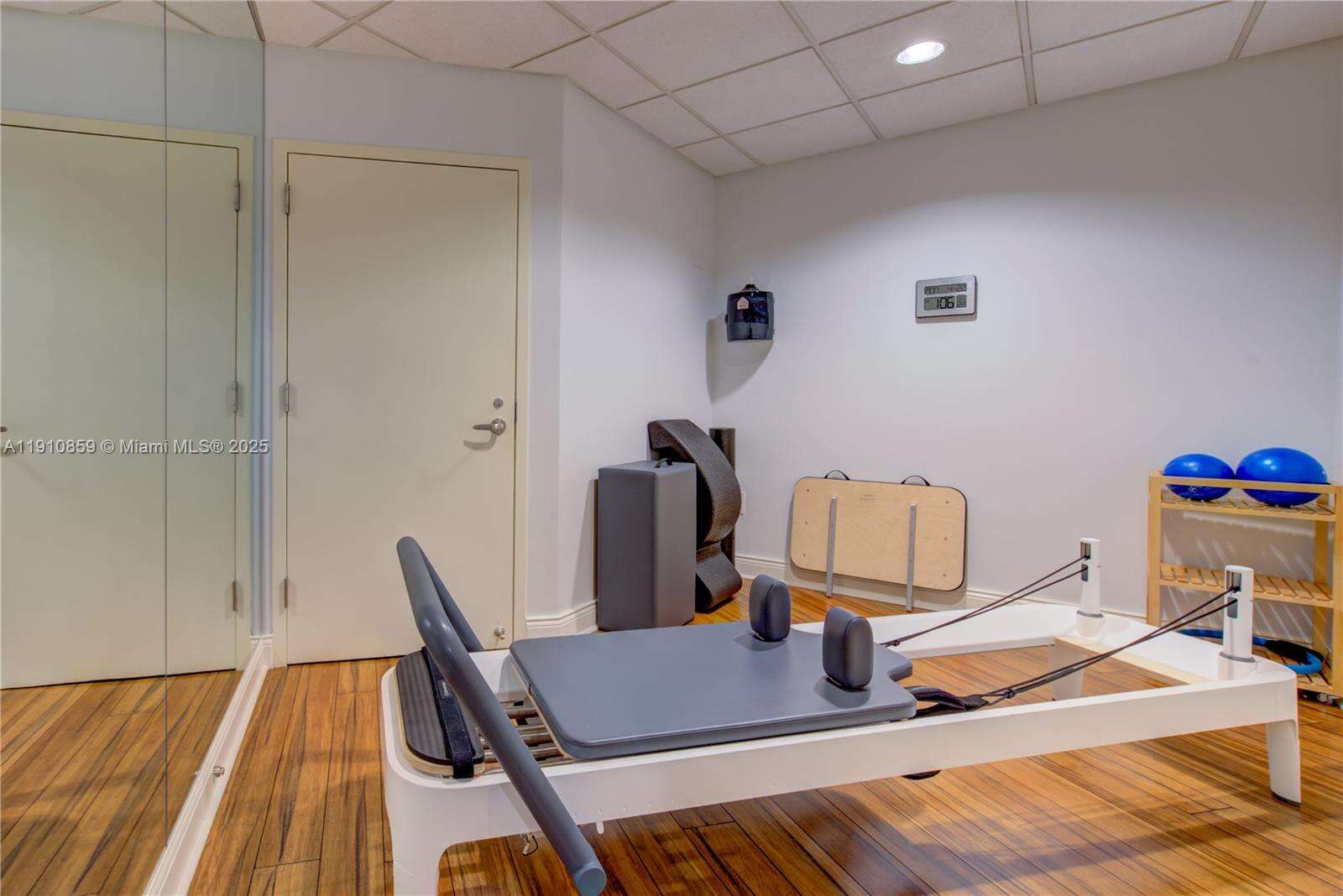 TWO TEQUESTA POINT - 808 Brickell Key Dr, Miami, FL 33131 | Picture 27