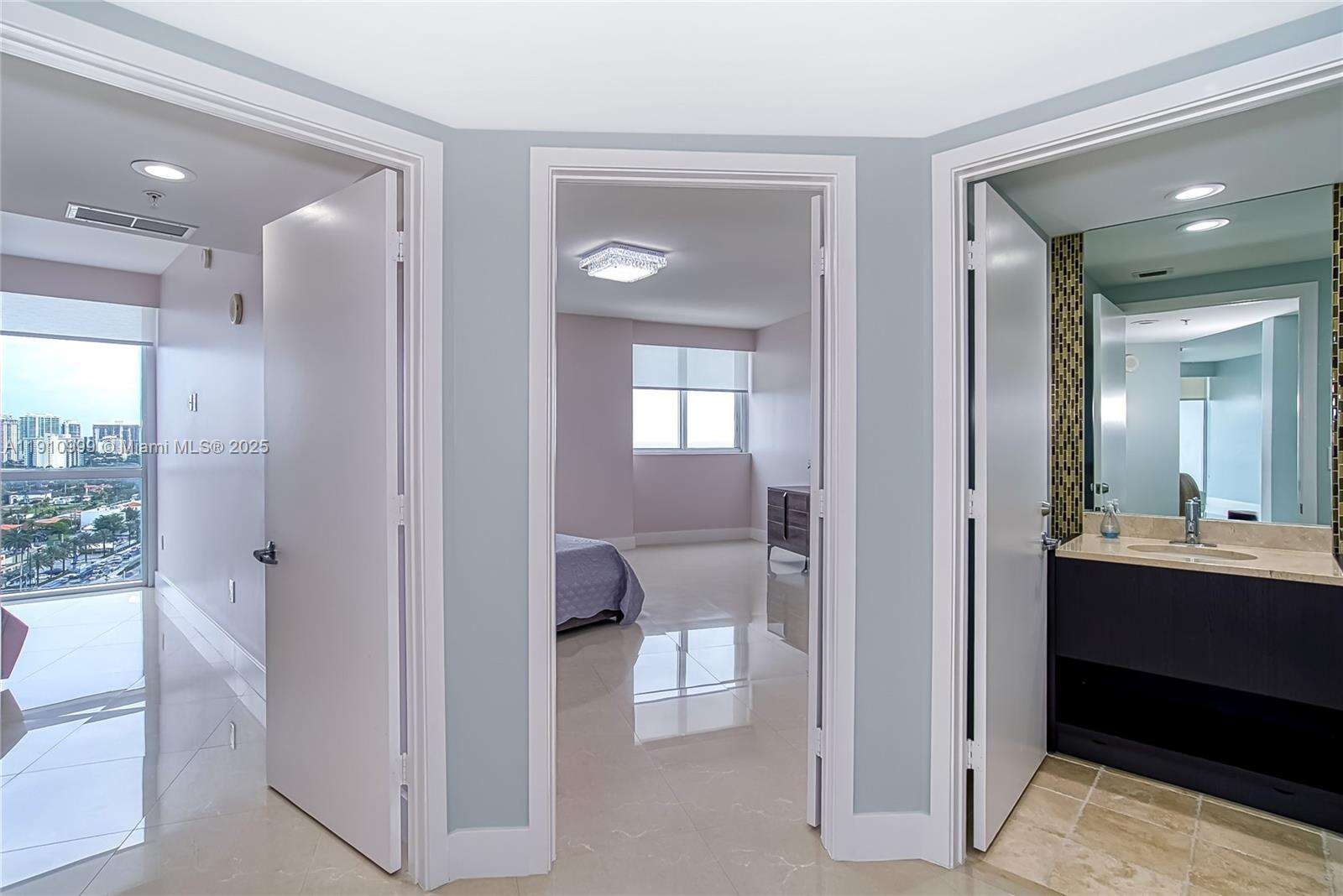 TRUMP ROYALE - 18201 Collins Ave, Sunny Isles Beach, FL 33160 | Picture 15