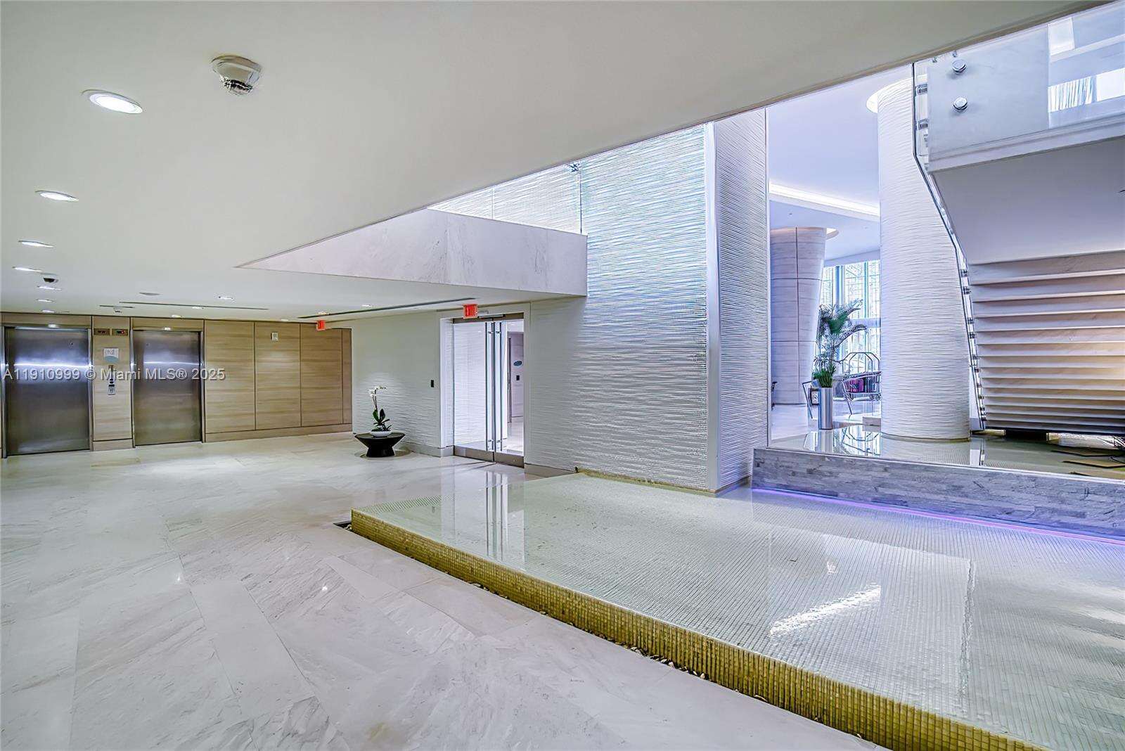TRUMP ROYALE - 18201 Collins Ave, Sunny Isles Beach, FL 33160 | Picture 30