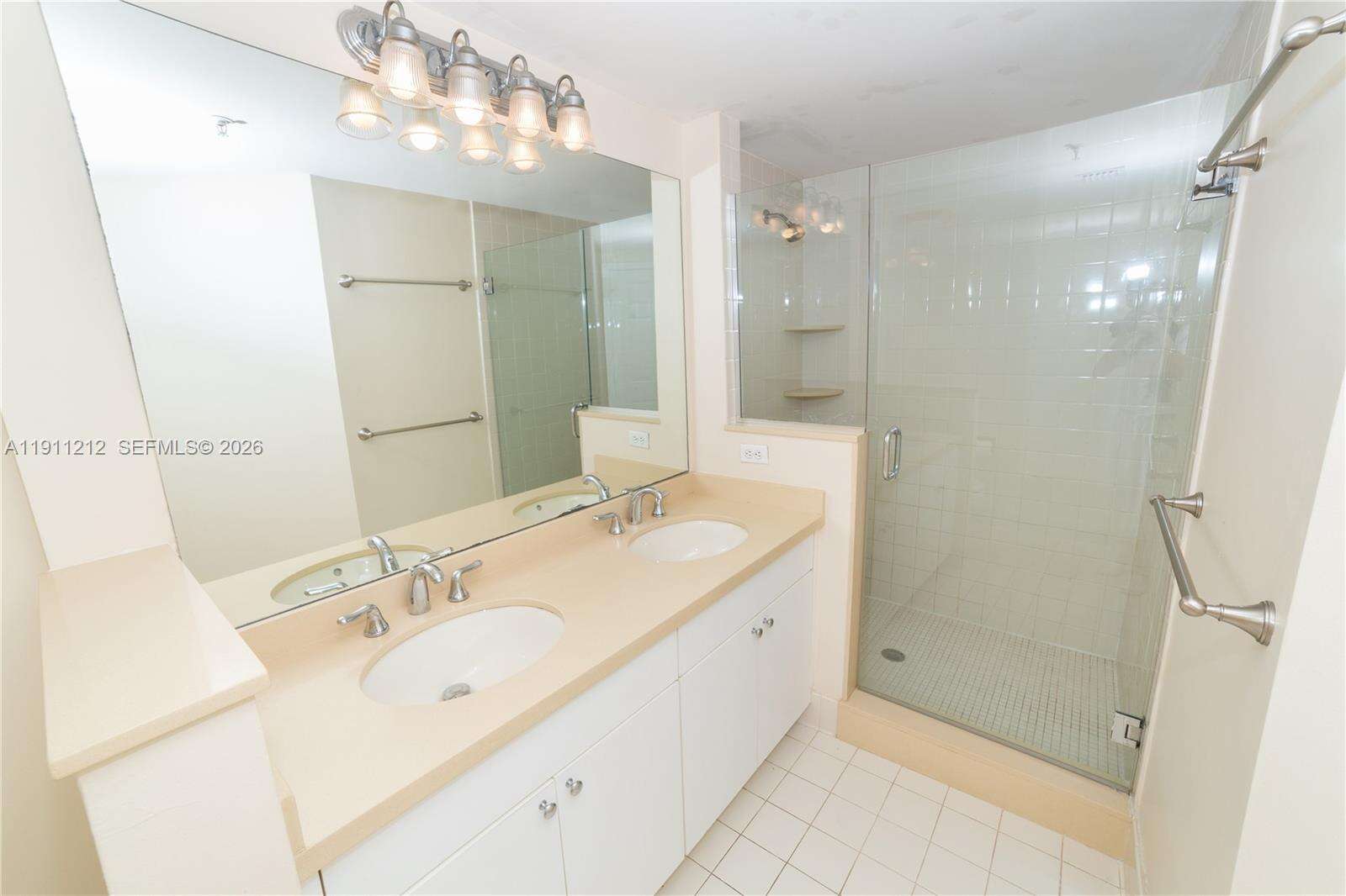 Porto Bellagio at 17150 Bay Rd, Sunny Isles Beach, FL 33160 - For Sale photo 22