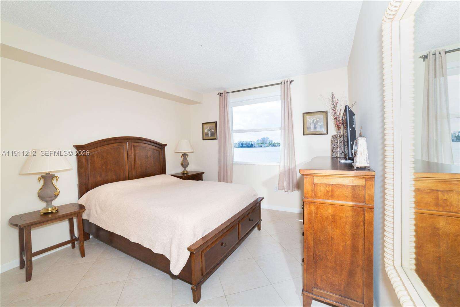 Porto Bellagio at 17150 Bay Rd, Sunny Isles Beach, FL 33160 - For Sale photo 28
