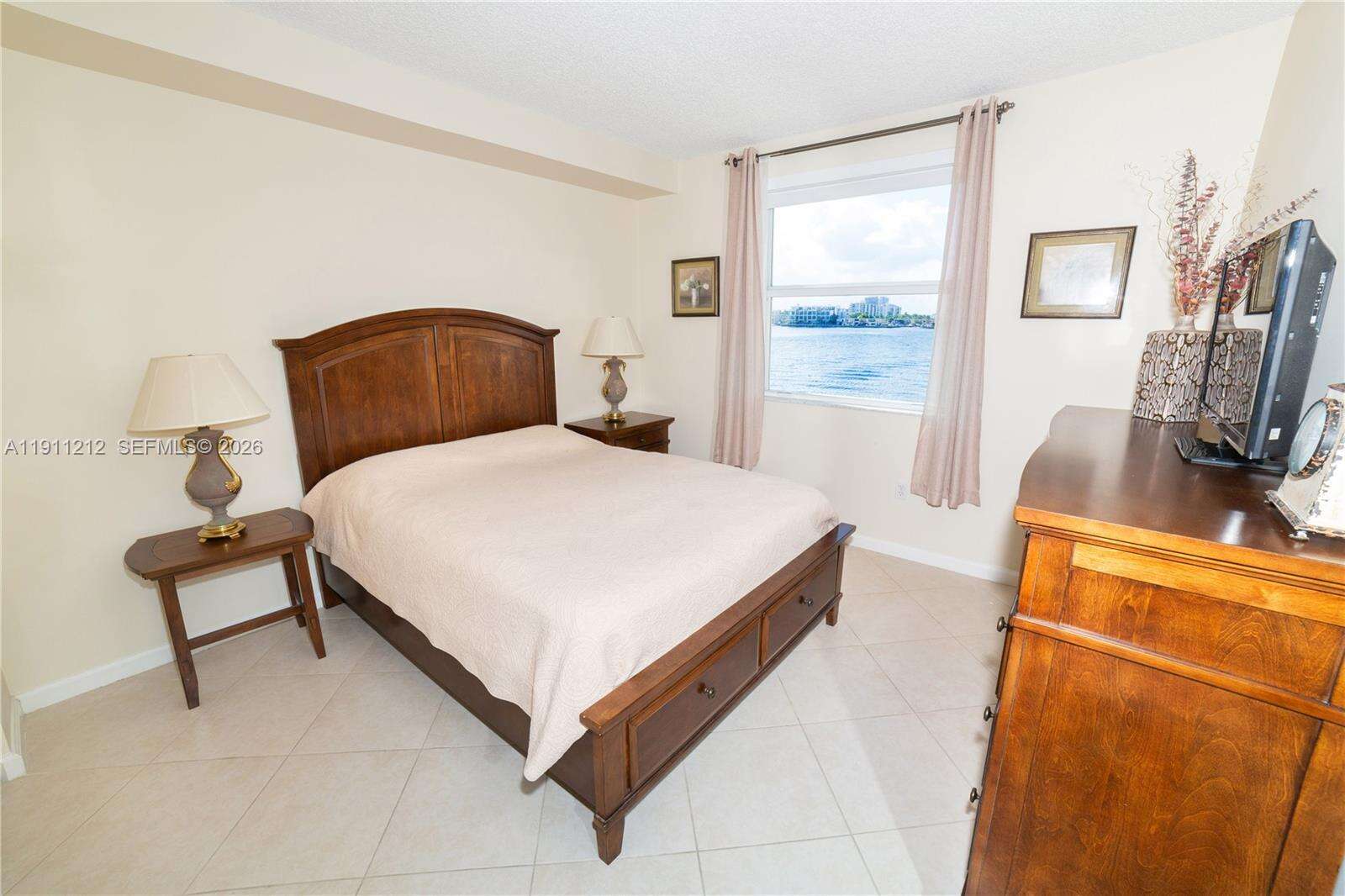 Porto Bellagio at 17150 Bay Rd, Sunny Isles Beach, FL 33160 - For Sale photo 29