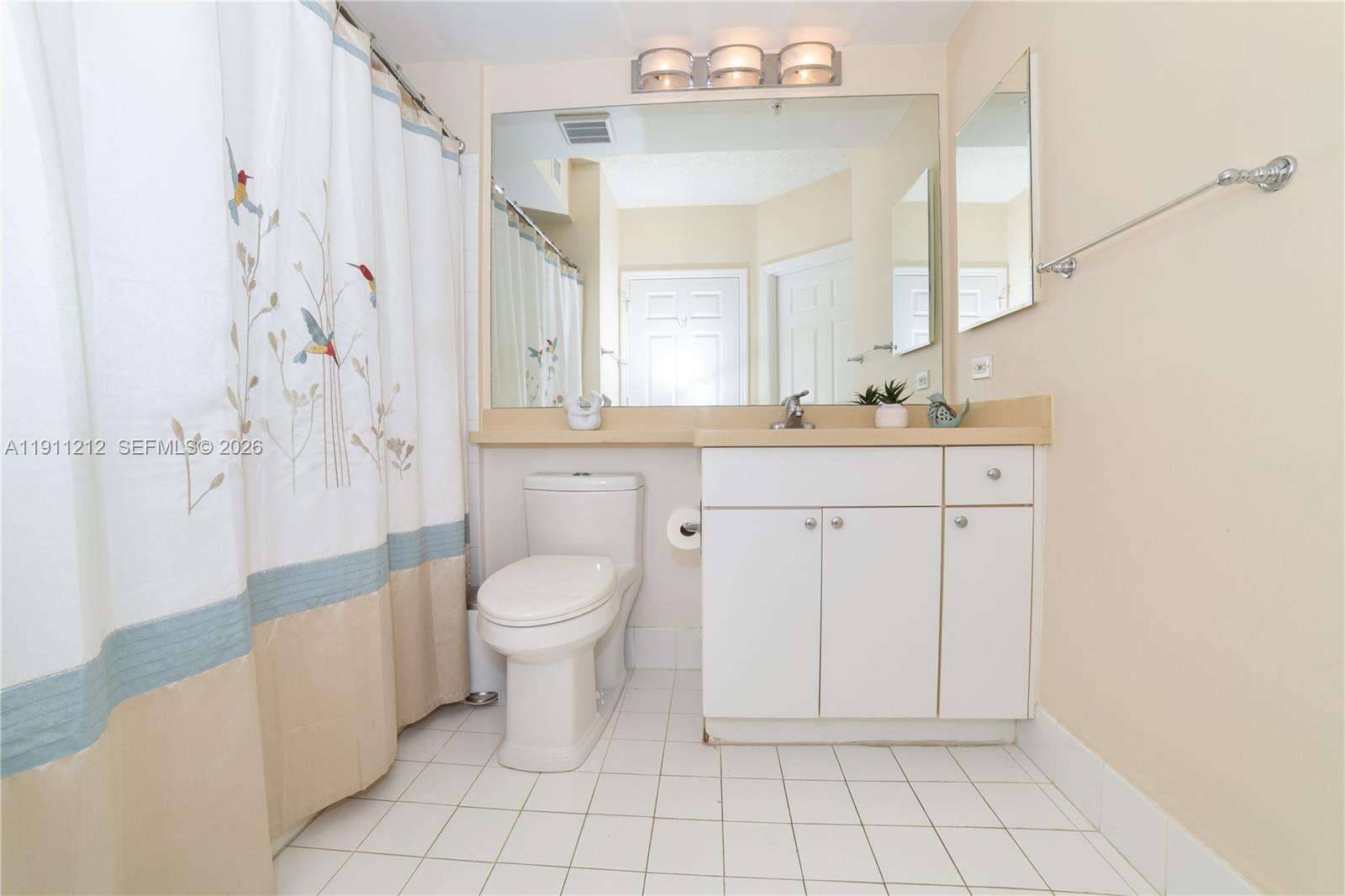 Porto Bellagio at 17150 Bay Rd, Sunny Isles Beach, FL 33160 - For Sale photo 31