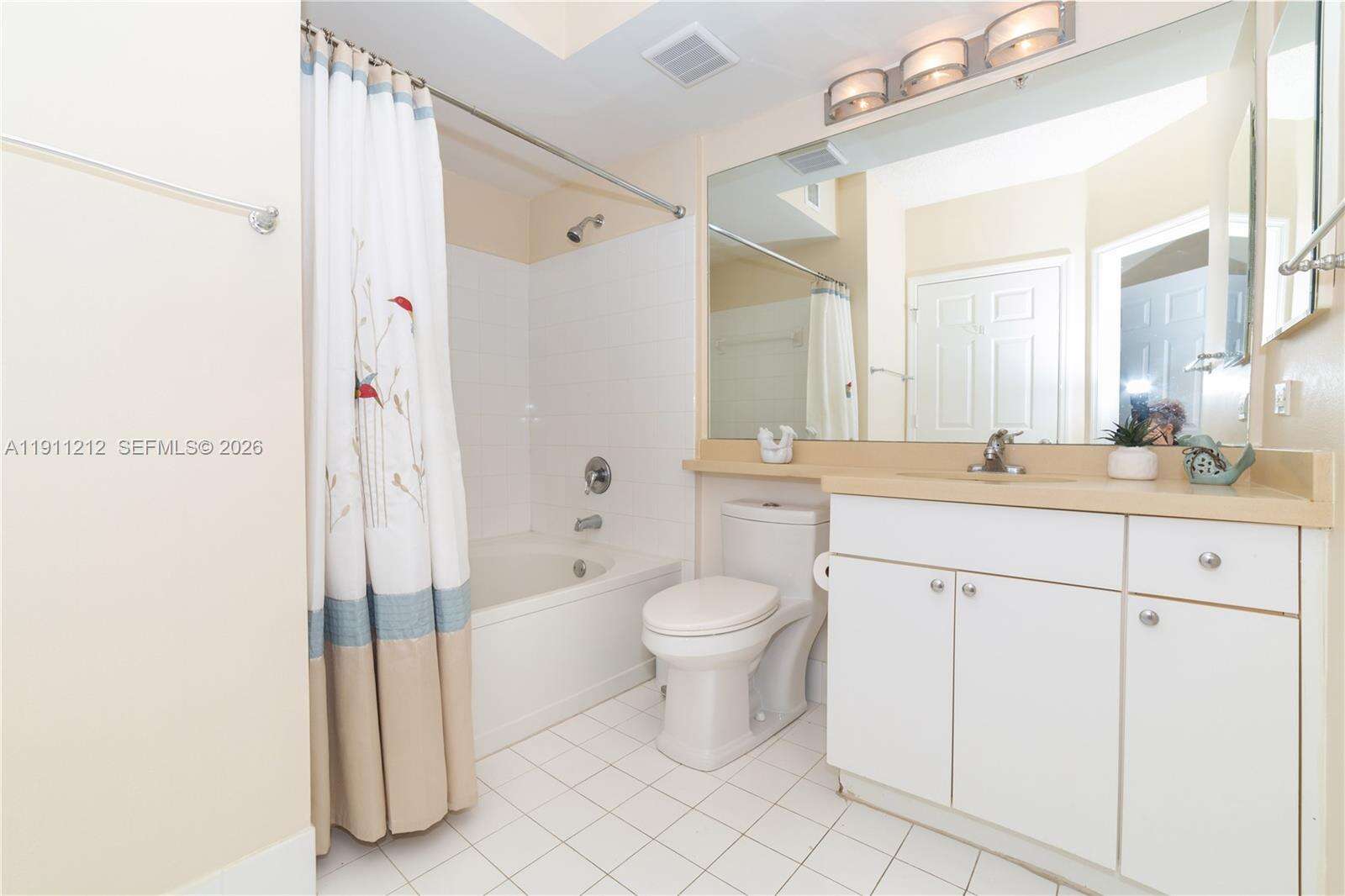 Porto Bellagio at 17150 Bay Rd, Sunny Isles Beach, FL 33160 - For Sale photo 33