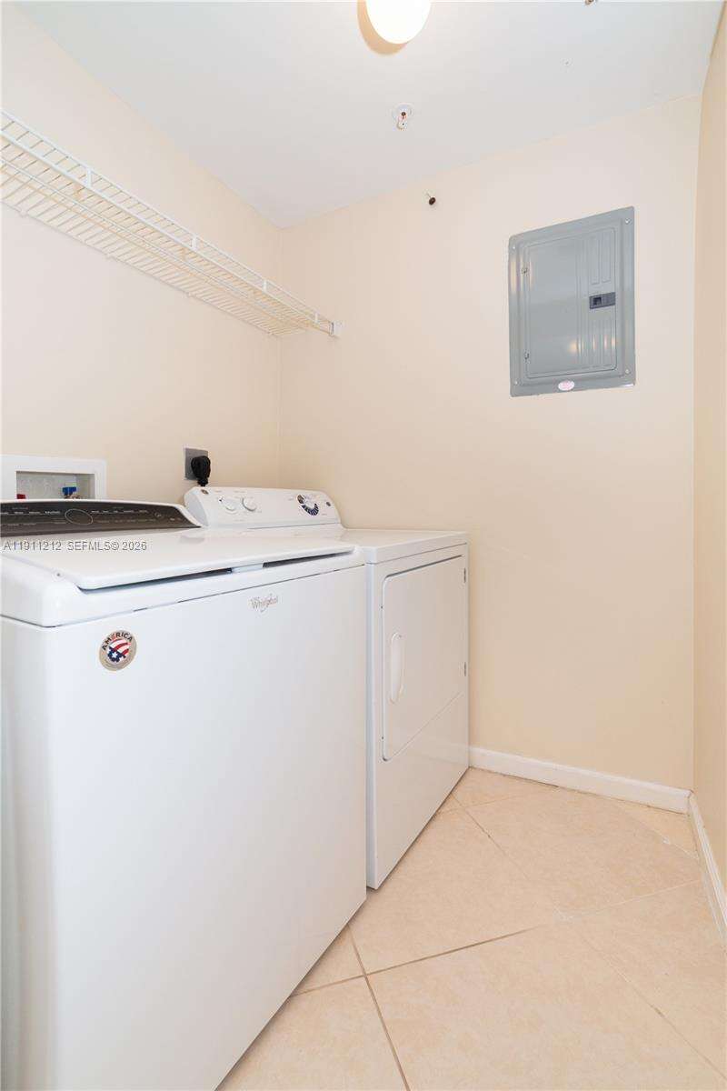 Porto Bellagio at 17150 Bay Rd, Sunny Isles Beach, FL 33160 - For Sale photo 34