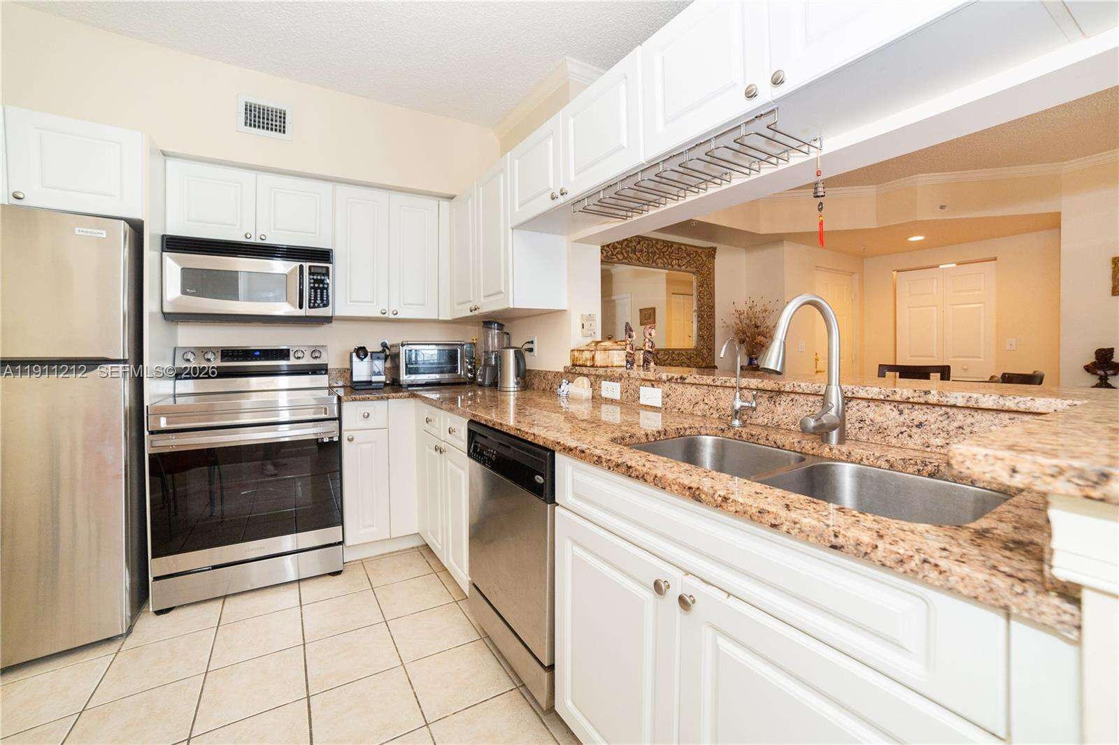 Porto Bellagio at 17150 Bay Rd, Sunny Isles Beach, FL 33160 - For Sale photo 5