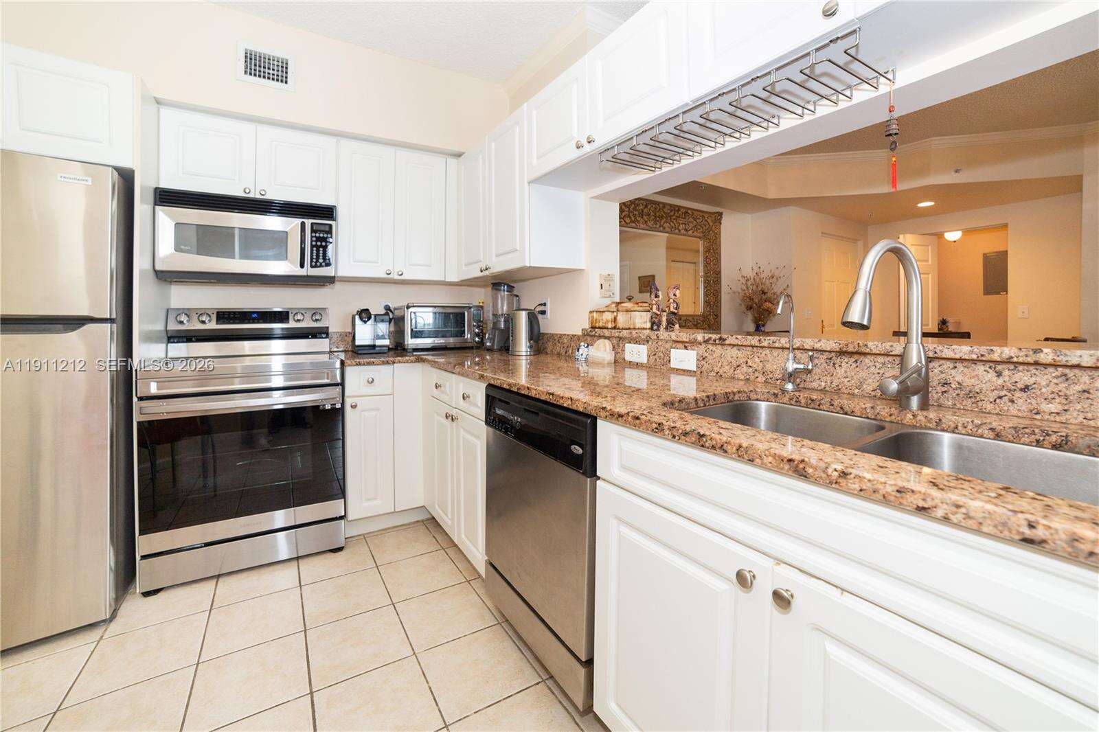 Porto Bellagio at 17150 Bay Rd, Sunny Isles Beach, FL 33160 - For Sale photo 6