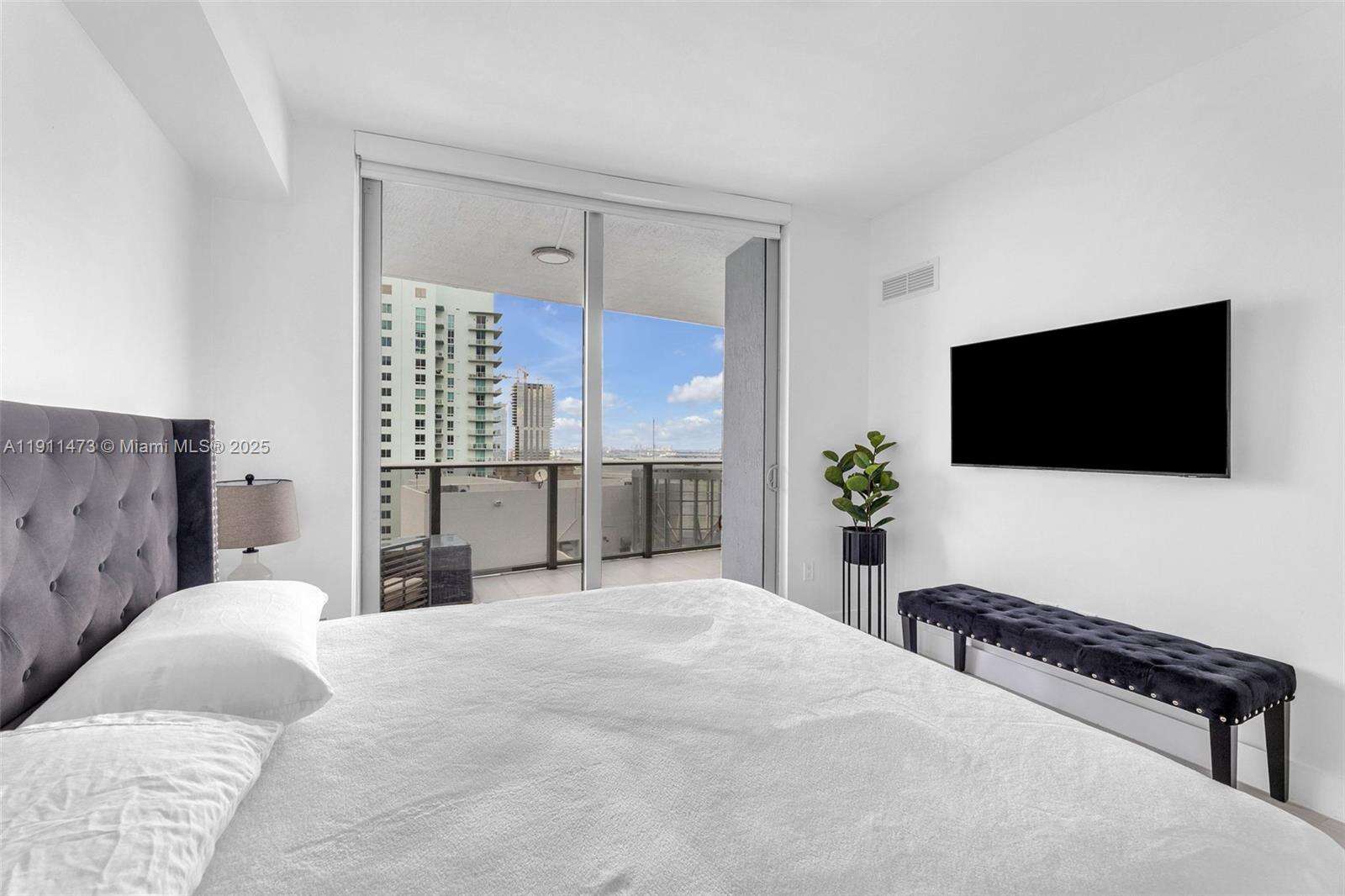 ARIA ON THE BAY - 488 18 St, Miami, FL 33132 | Picture 13