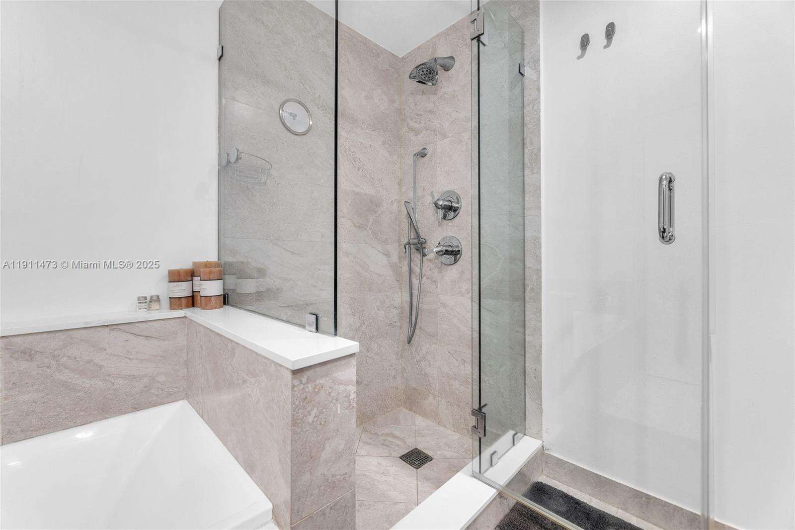 ARIA ON THE BAY - 488 18 St, Miami, FL 33132 | Picture 19