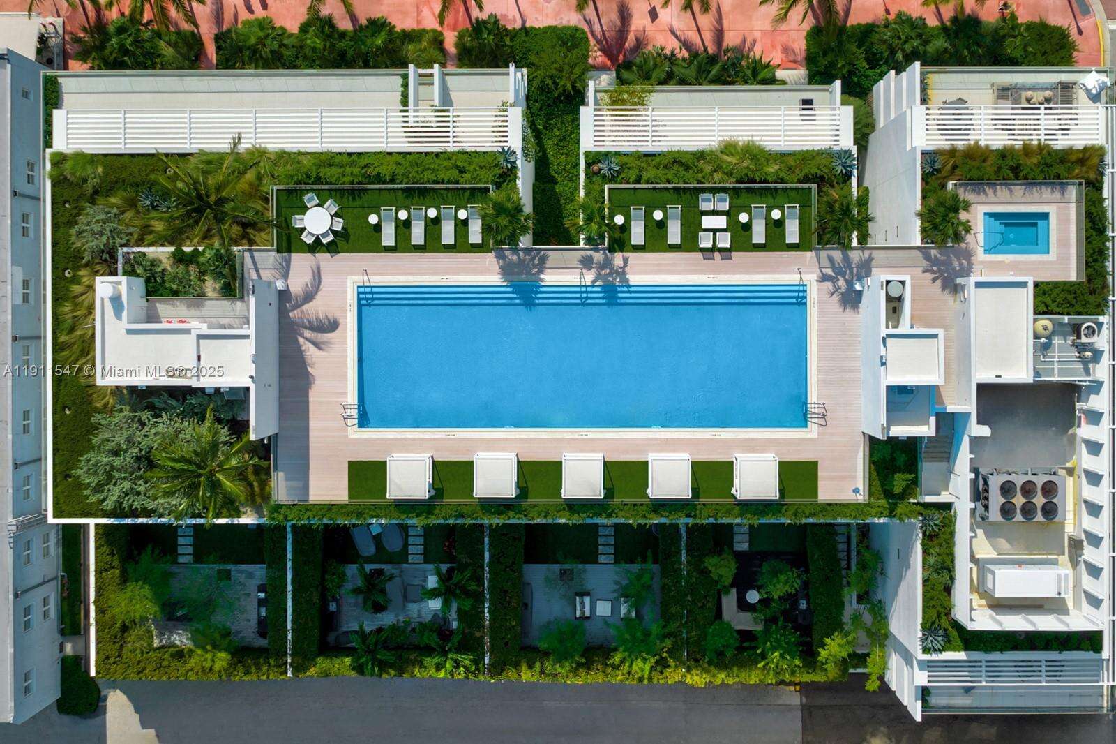 300 COLLINS - 300 Collins Ave, Miami Beach, FL 33139 | Picture 44