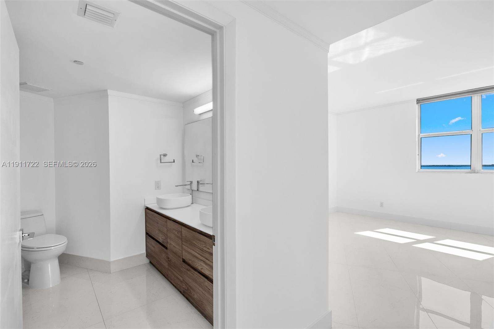 The Metropolitan at 2475 Brickell Ave, Miami, FL 33129 - For Sale photo 22