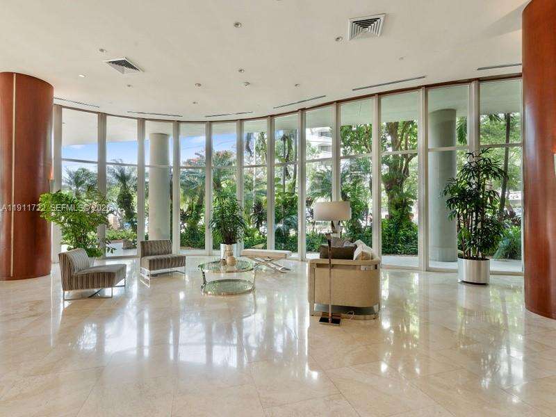 The Metropolitan at 2475 Brickell Ave, Miami, FL 33129 - For Sale photo 37