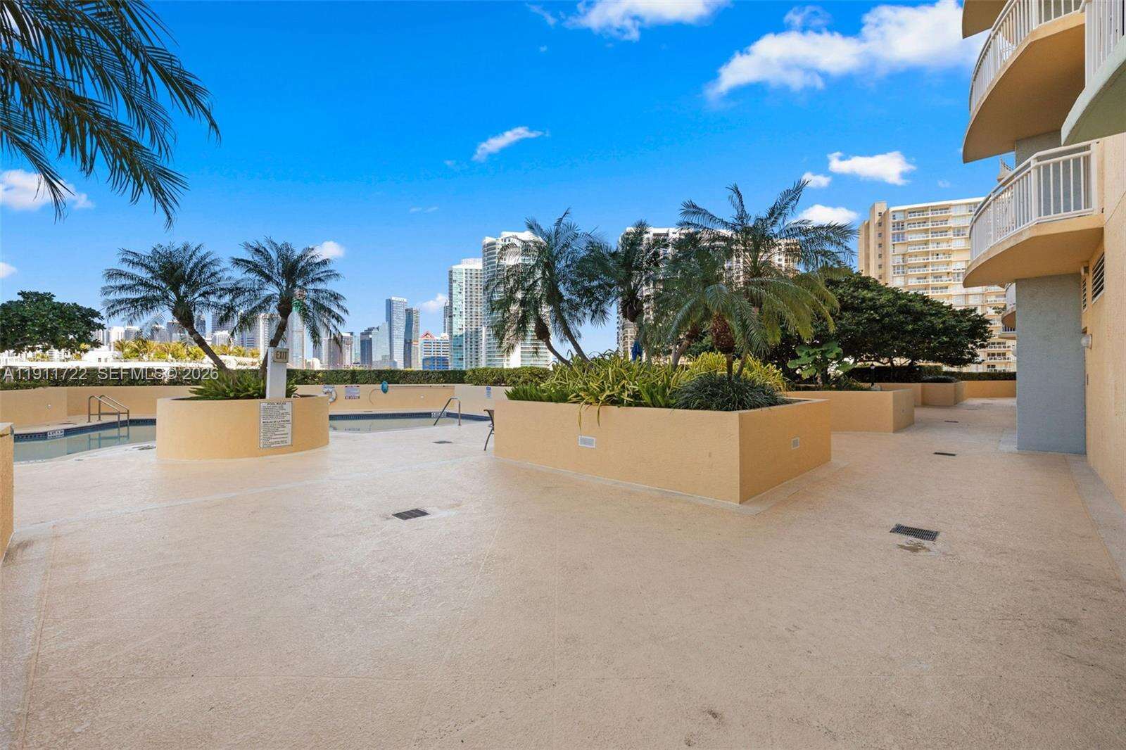 The Metropolitan at 2475 Brickell Ave, Miami, FL 33129 - For Sale photo 52