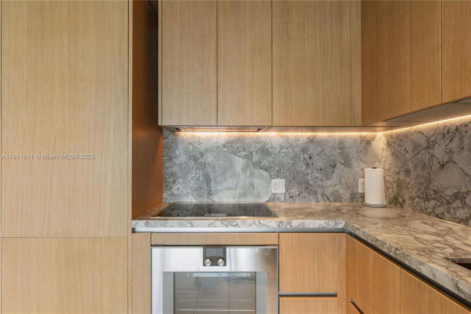 FIVE PARK - 500 Alton Rd, Miami Beach, FL 33139 | Picture 17