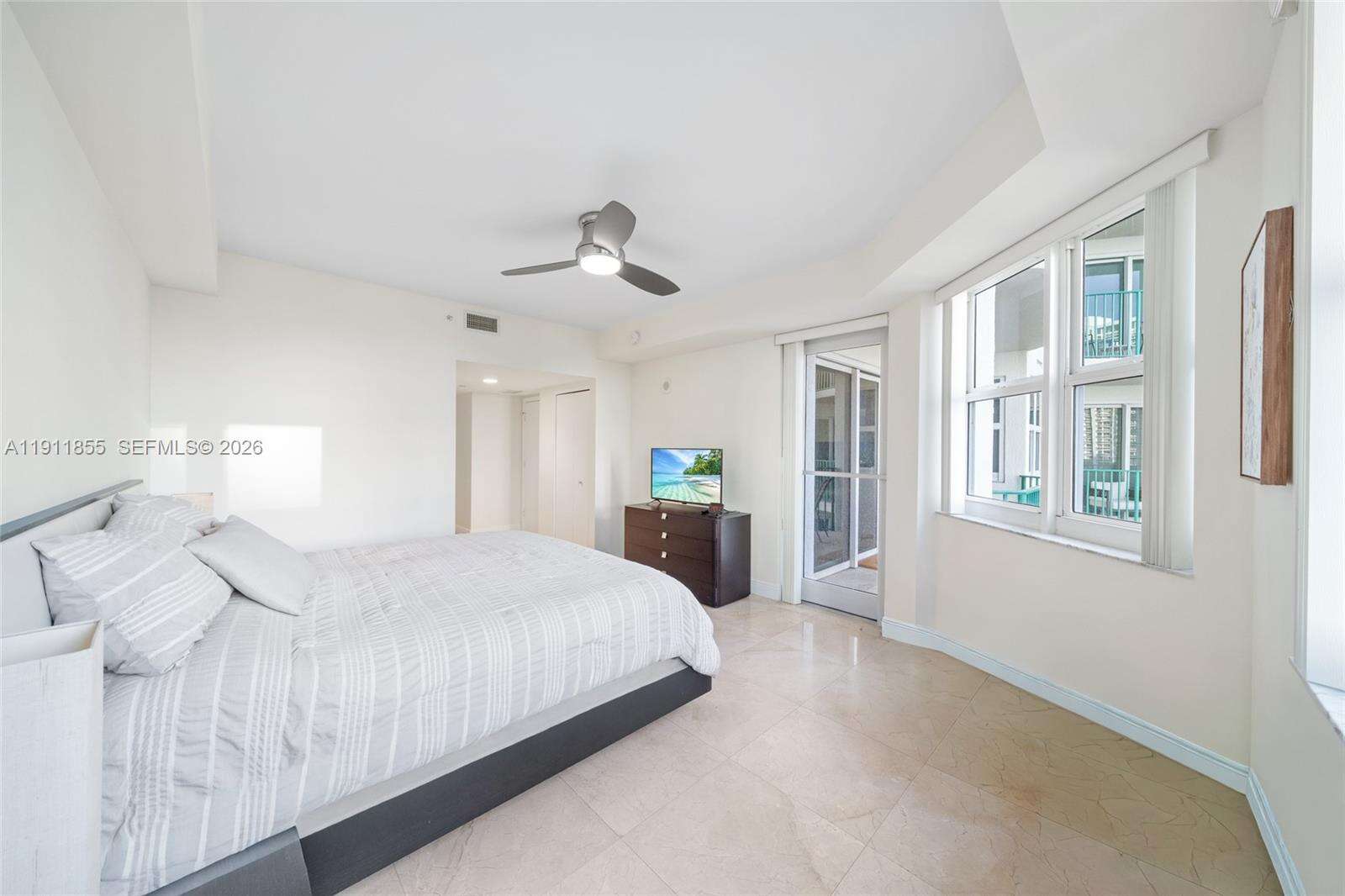 Turnberry Village South at 19900 Country Club Dr, Aventura, FL 33180 - For Sale photo 16