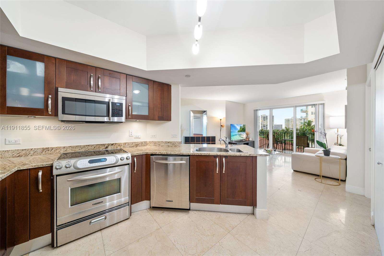 Turnberry Village South at 19900 Country Club Dr, Aventura, FL 33180 - For Sale photo 9