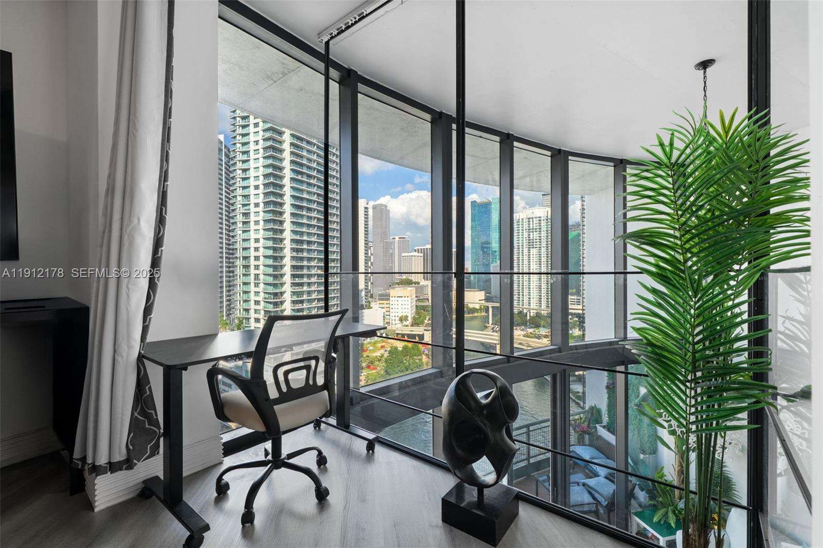 Neo Vertika at 690 1 Ct, Miami, FL 33130 - For Sale photo 20