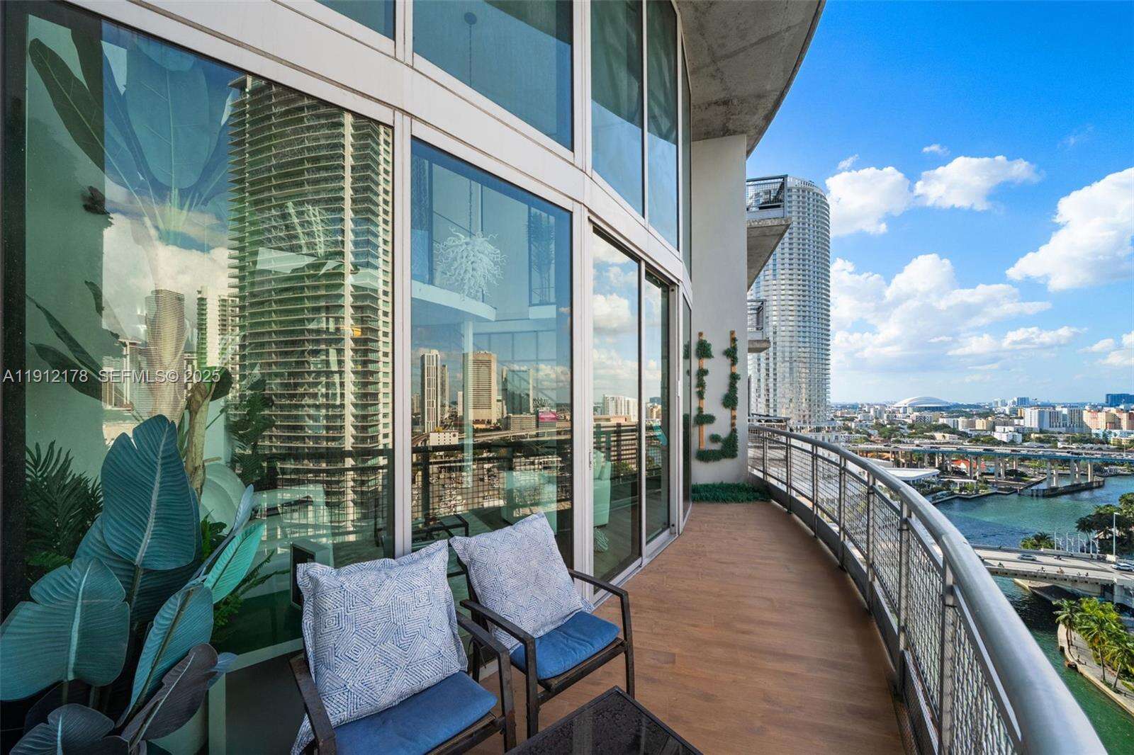 Neo Vertika at 690 1 Ct, Miami, FL 33130 - For Sale photo 30
