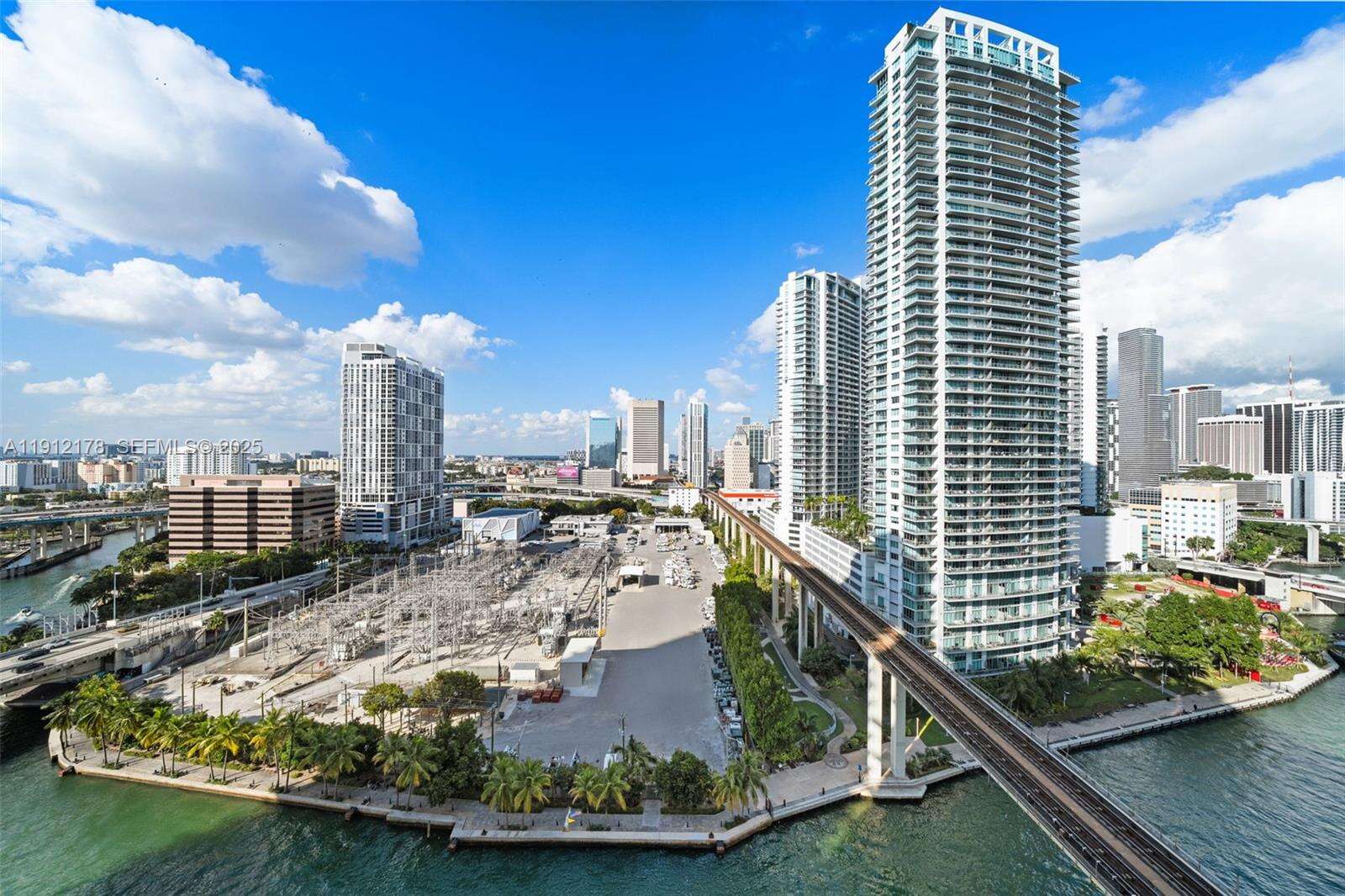 Neo Vertika at 690 1 Ct, Miami, FL 33130 - For Sale photo 32