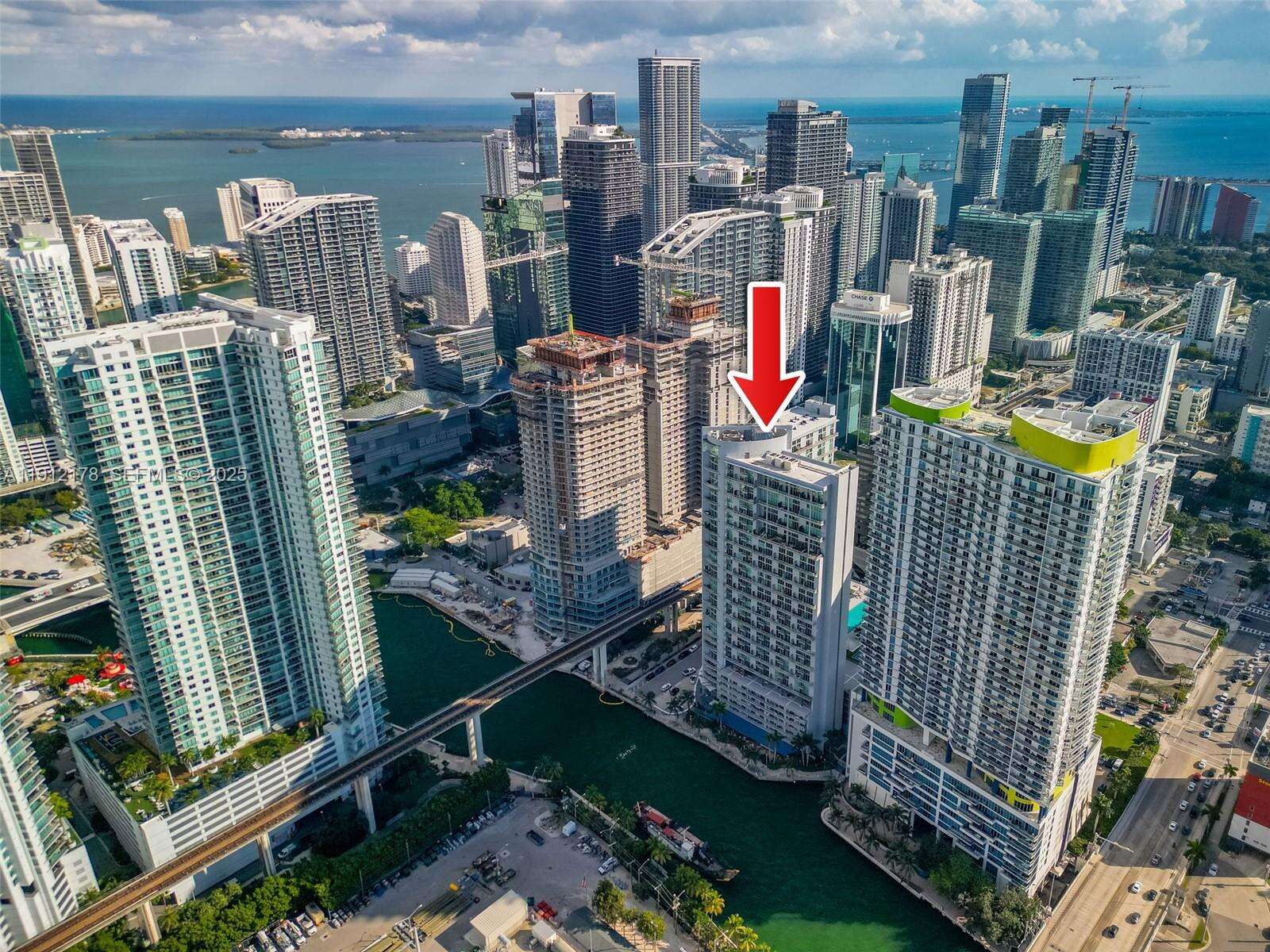 Neo Vertika at 690 1 Ct, Miami, FL 33130 - For Sale photo 36