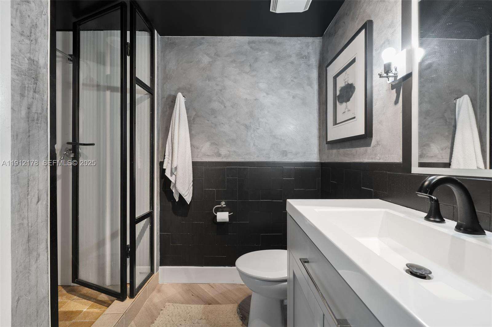 Neo Vertika at 690 1 Ct, Miami, FL 33130 - For Sale photo 8